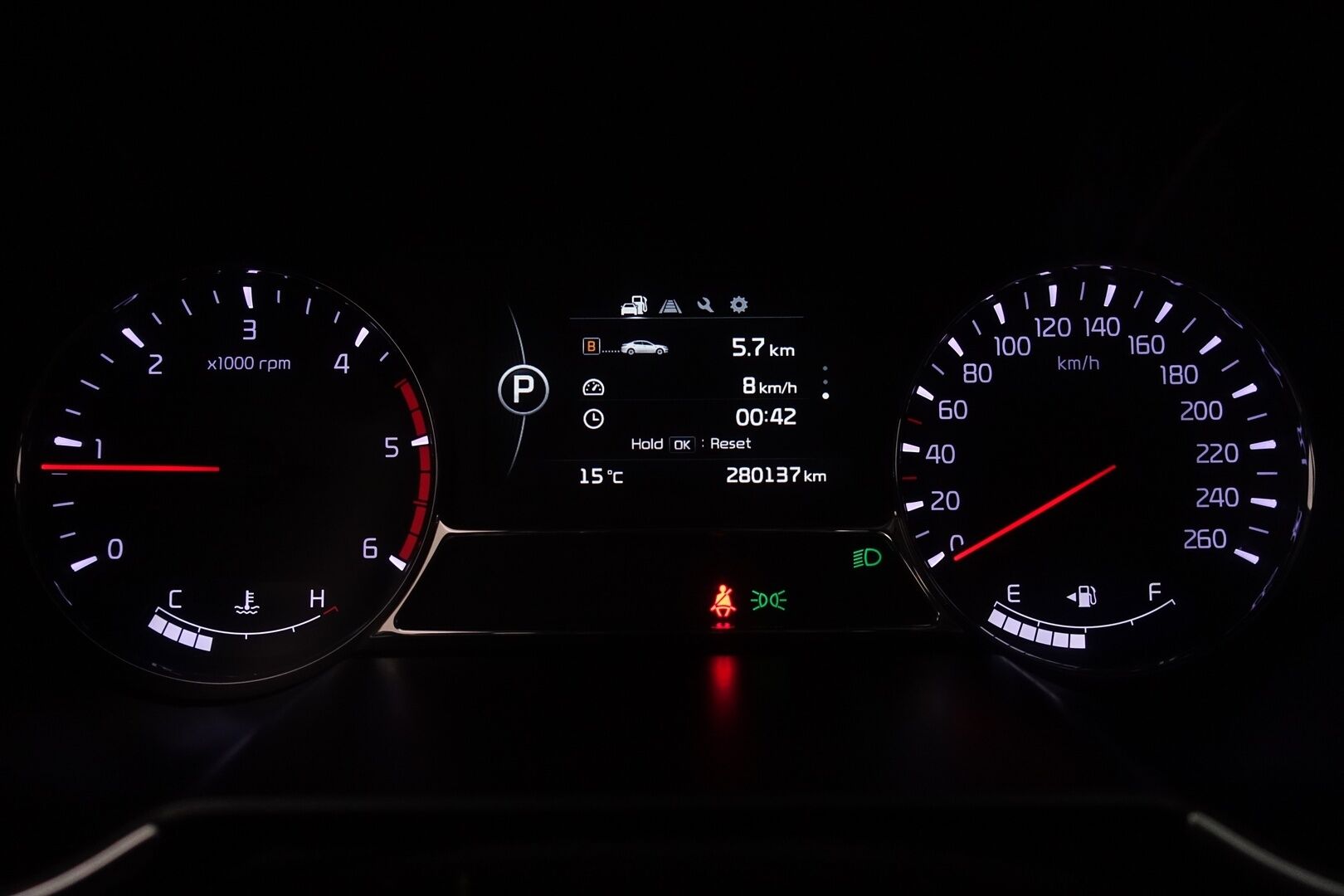 Kia Optima 2014 1,7 CRDi Business A/T - YritysOutlet - Myydään vain yrityksille - | Panorama | Ilmastoidut sähkösäätöiset nahkapenkit | Koukku | Infinity Sound | P.Kamera ja Tutkat | Lohko ja sisäpistoke | – Tämä auto myydään YritysOutlet -valikoimasta vain yritykselle