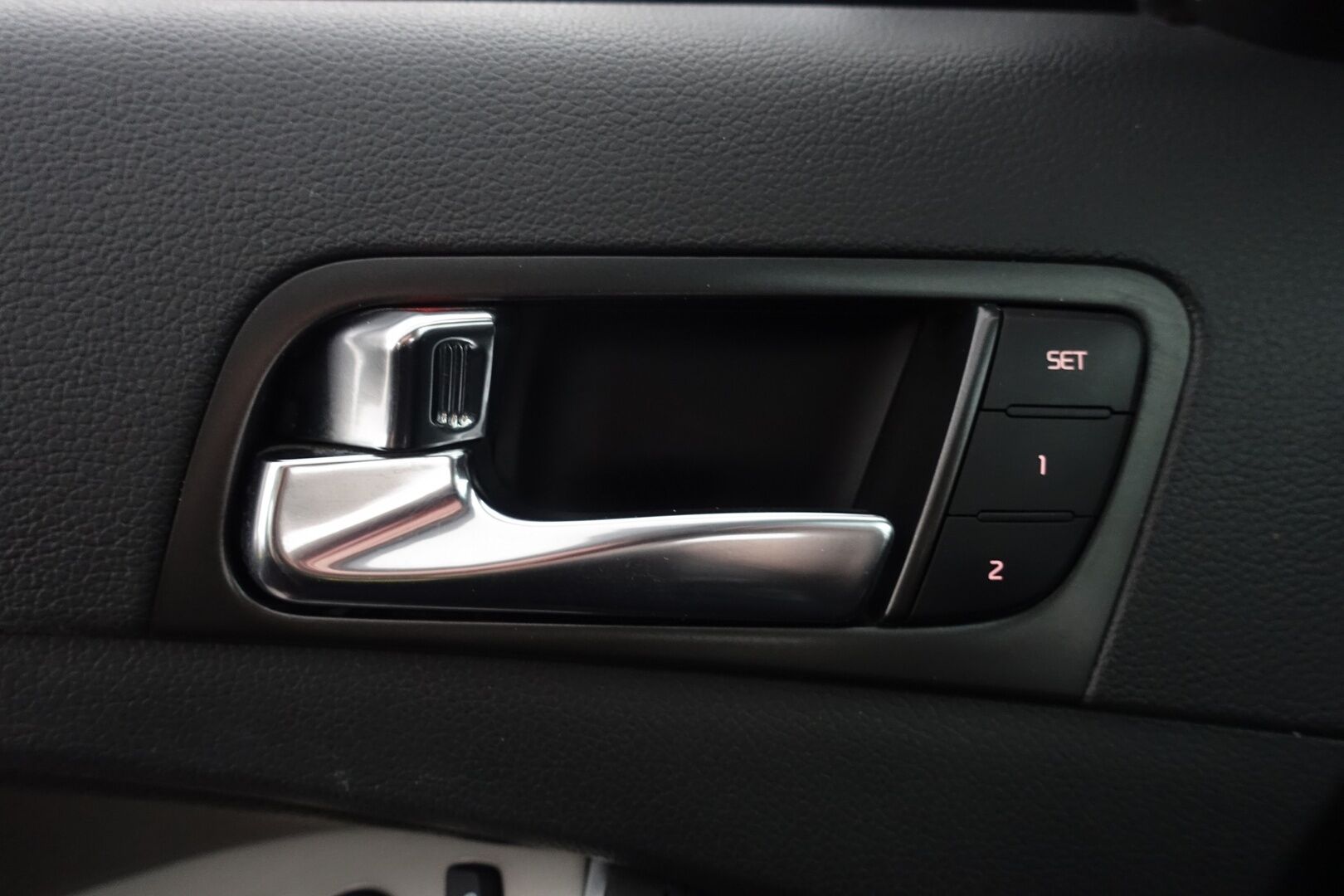 Kia Optima 2014 1,7 CRDi Business A/T - YritysOutlet - Myydään vain yrityksille - | Panorama | Ilmastoidut sähkösäätöiset nahkapenkit | Koukku | Infinity Sound | P.Kamera ja Tutkat | Lohko ja sisäpistoke | – Tämä auto myydään YritysOutlet -valikoimasta vain yritykselle