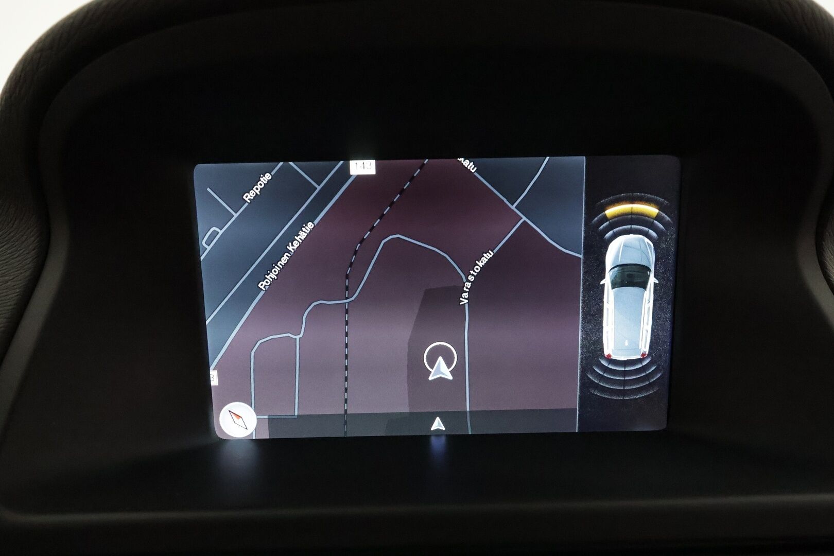 Volvo V70 2015 D4 Business Summum aut **Vakkari / Webasto / P.tutkat / Muistipenkki / Digimittaristo** - Suomi-auto / Kahdet renkaat aluvanteilla / Navi / KeylessGo