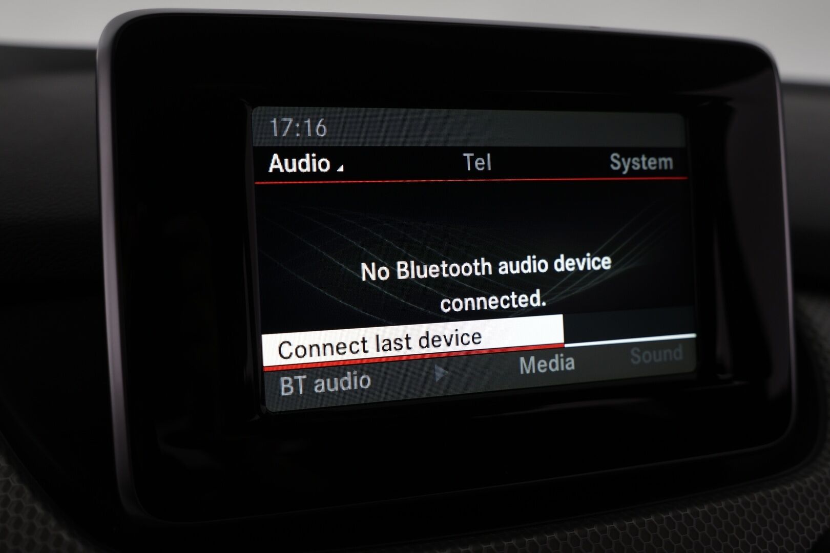Mercedes-Benz B 2015 180 BE A Premium Business - Bluetooth | Puolinahat | P. kamera | Vakkari | Xenon | Musta sisäkatto | 