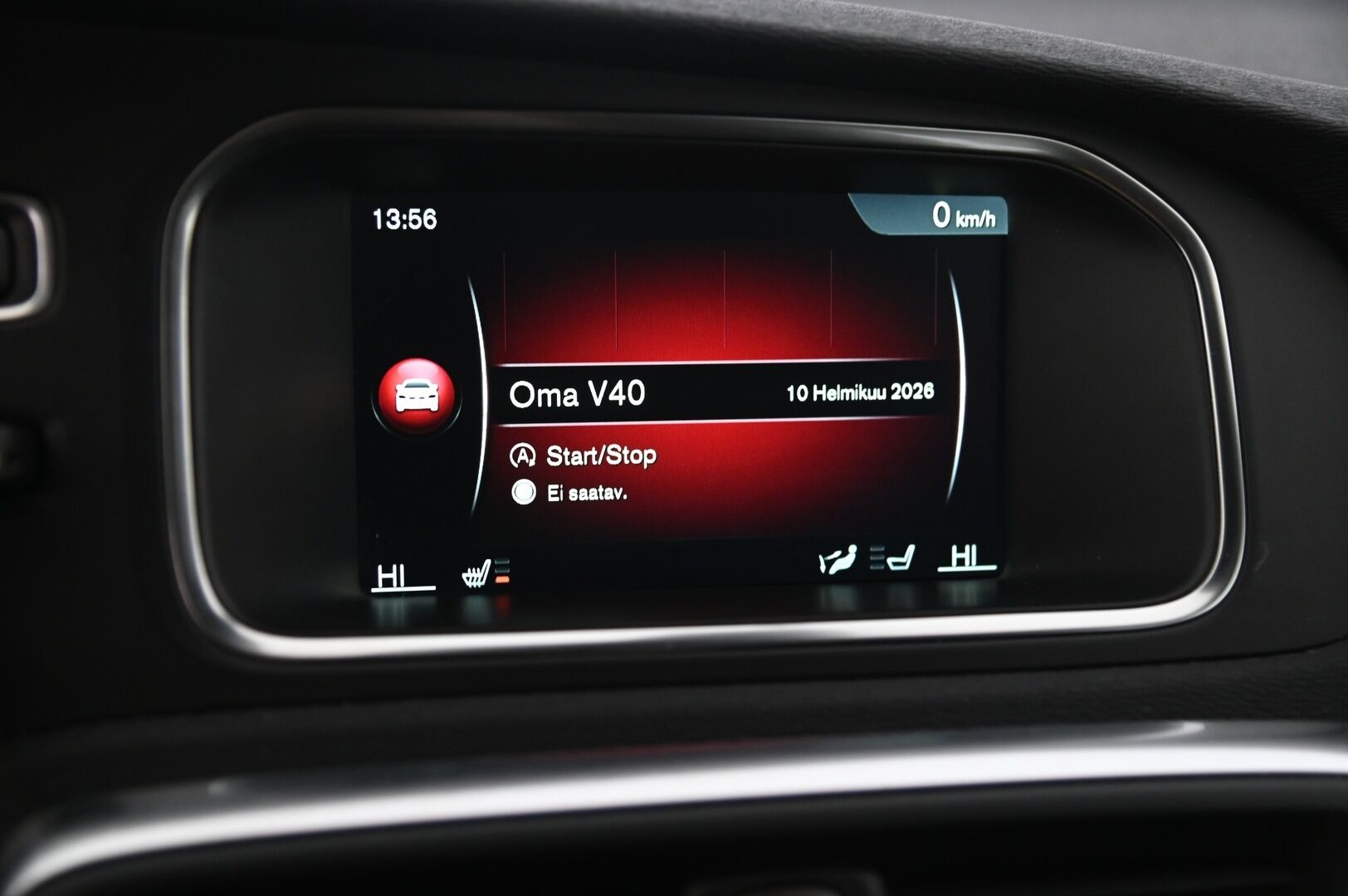 Volvo V40 2015 D4 Momentum aut*Webasto / Suomi-auto / Vakkari* - *Huippu hyvä huoltohistoria / 2x renkaat&alumiinivanteet*