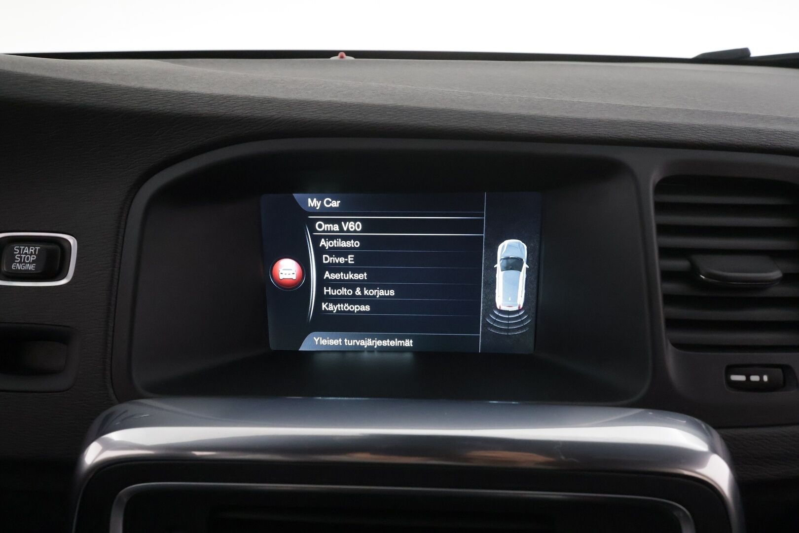 Volvo V60 2015 D4 Business aut * Webasto / Vakkari / Xenon / P.tutka / Bluetooth / Keyless * - Suomi-auto / Kahdet renkaat aluvanteilla