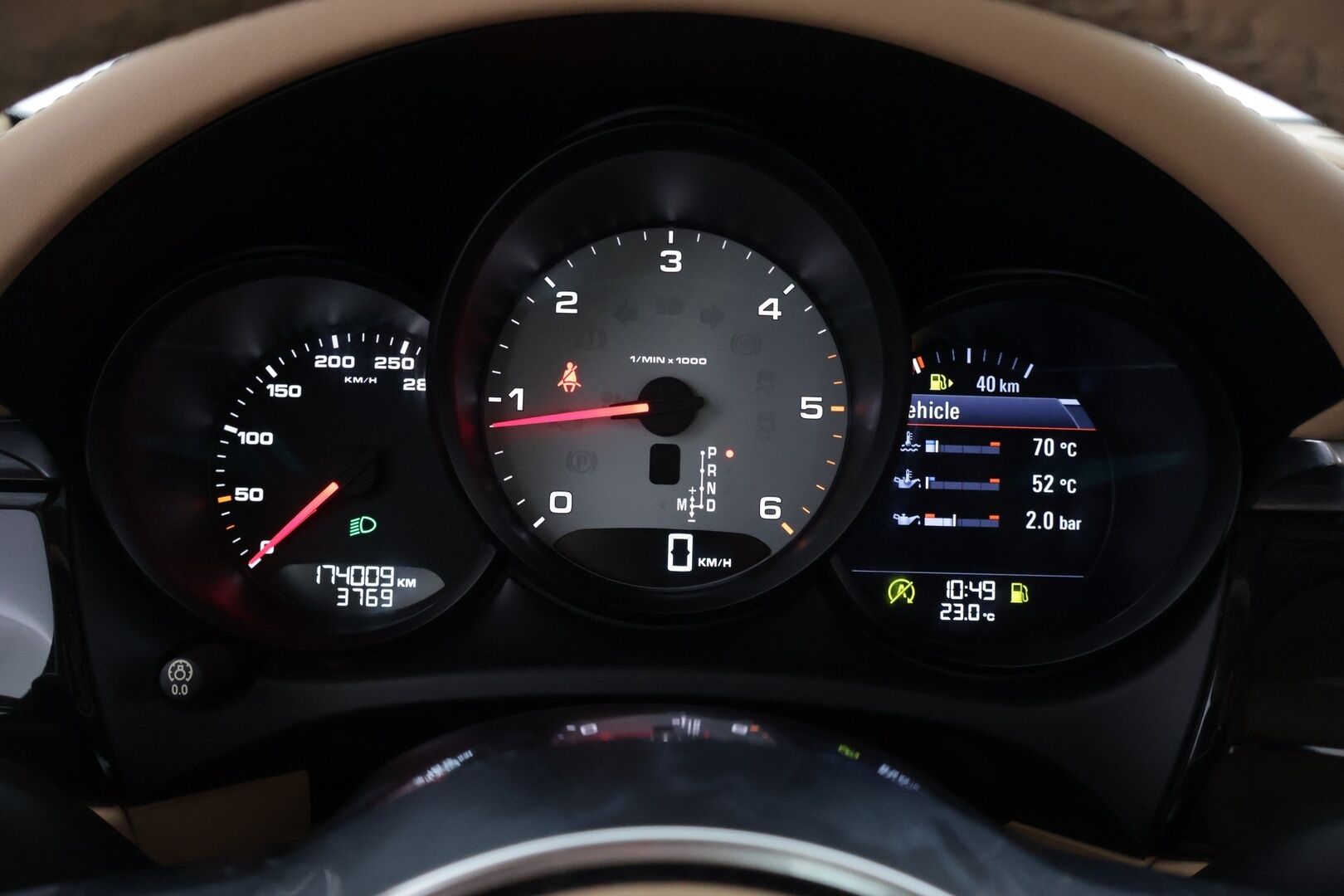 Porsche Macan 2015 S Diesel  *Sport Chrono / Panorama / Webasto / Koukku / 14-suuntaiset muistipenkit / Bose / PASM* - 3,99 % KORKOTARJOUS TÄHÄN AUTOON - *2-Omisteinen / Suomi auto / Todella upeassa kunnossa / Merkkiliikkeen huoltohistoria*