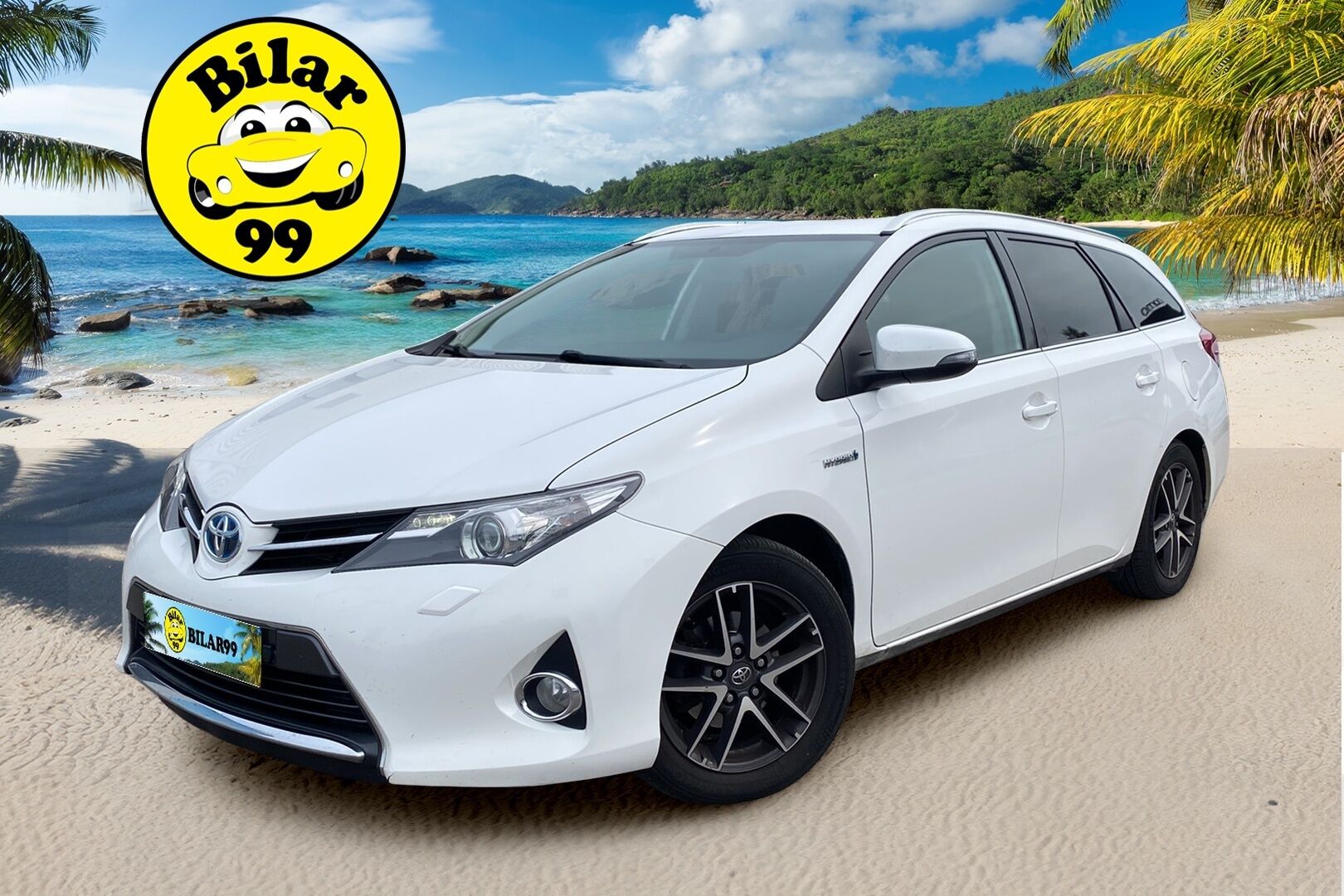 Toyota Auris 2014 Touring Sports 1,8 Hybrid Active Edition - Suomiauto / Vakkari / Navi / Peruutuskamera / Lohko & Sisäpistoke / Juuri tullut Tampereelle!