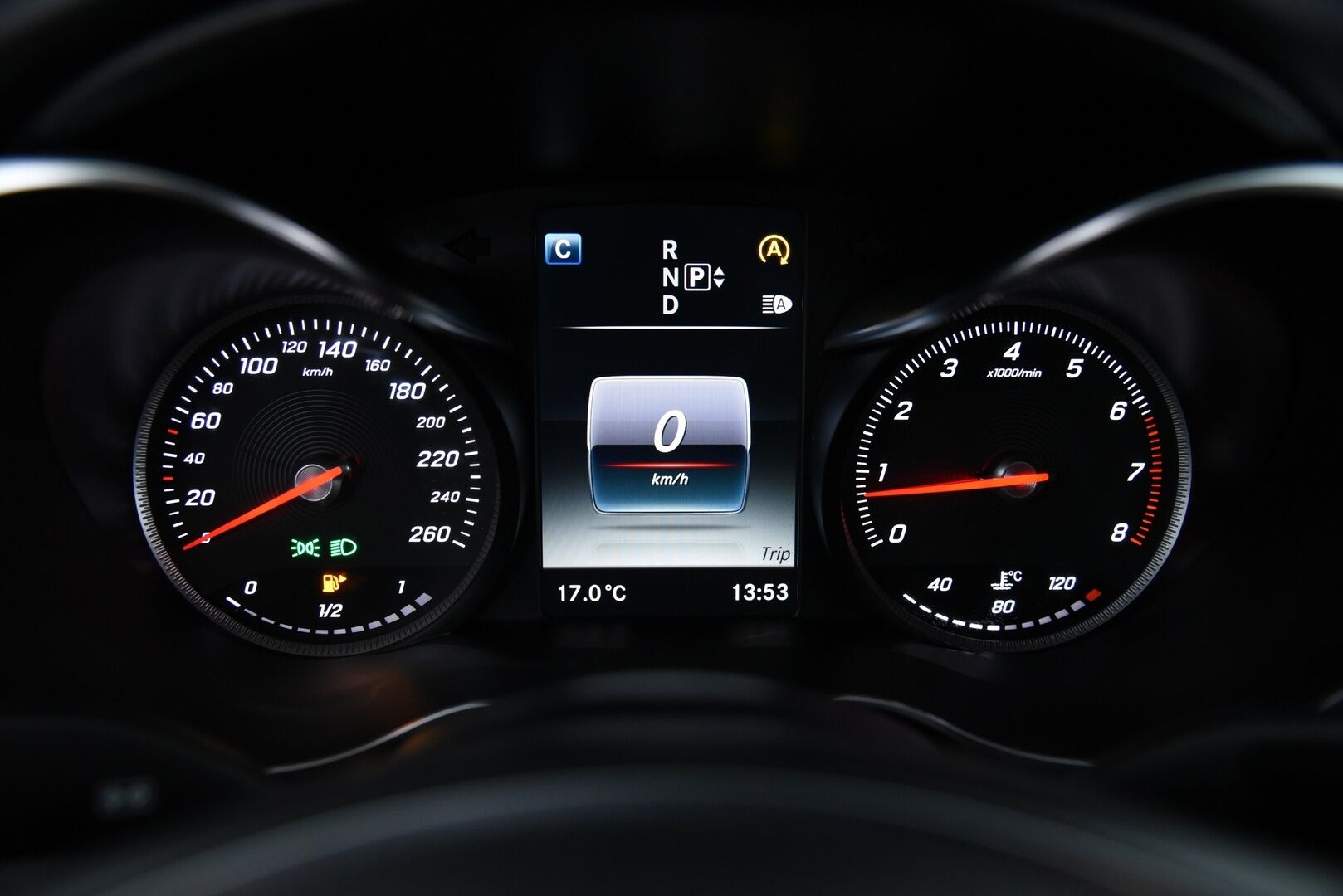 Mercedes-Benz C 2015 200 A Premium Business / P-Tutkat / Lohko + sis pistoke / Suomi-Auto / Rattivaihteet! - Huipputehokkaat ILS LED Ajovalot / Uudet kesärenkaat!