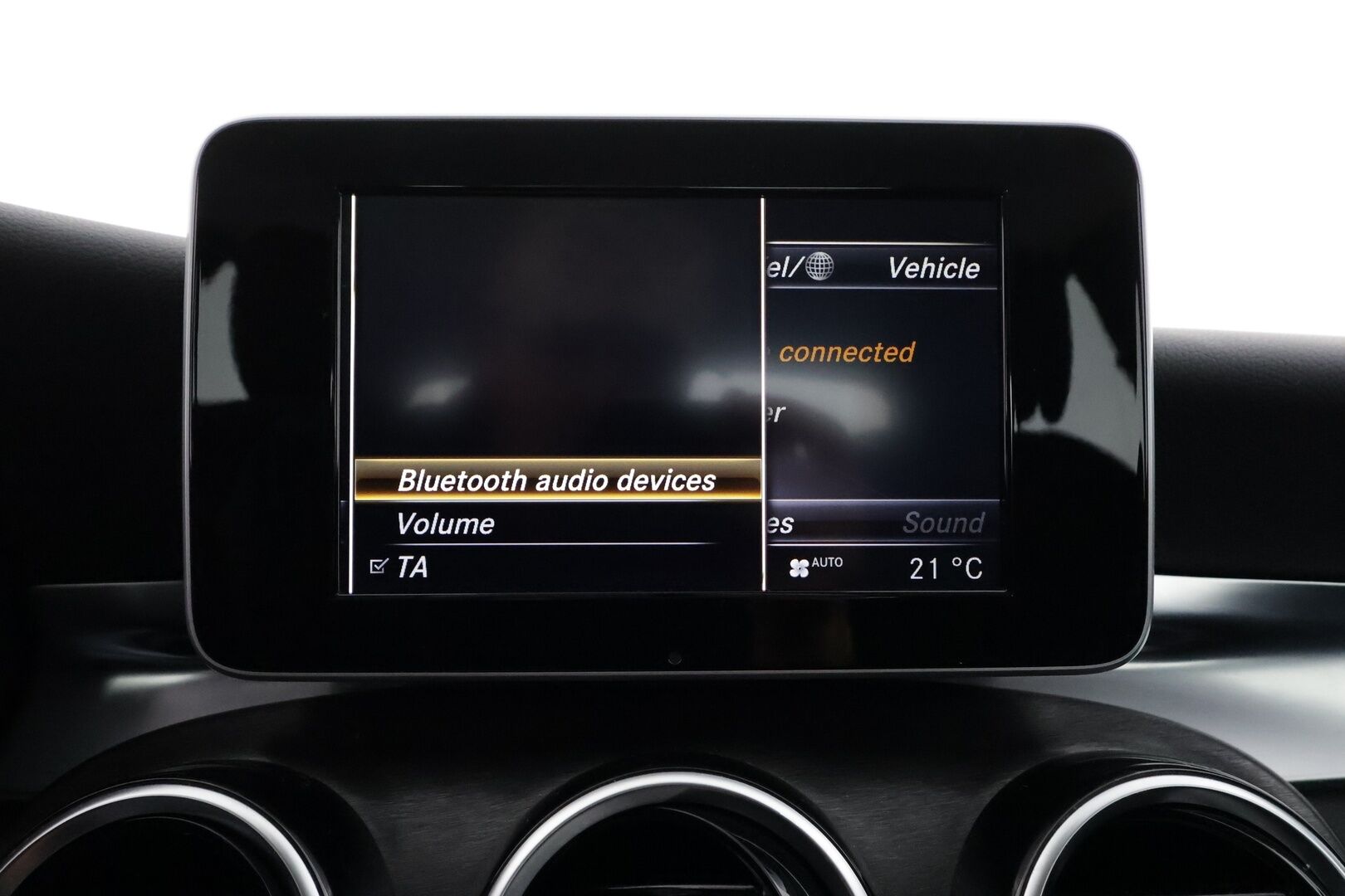 Mercedes-Benz C 2015 220 BlueTec A Premium Business - | Vakkari | Webasto | ILS LED | P.tutkat | Osasähköt | Suomi-auto | Kahdet Renkaat |