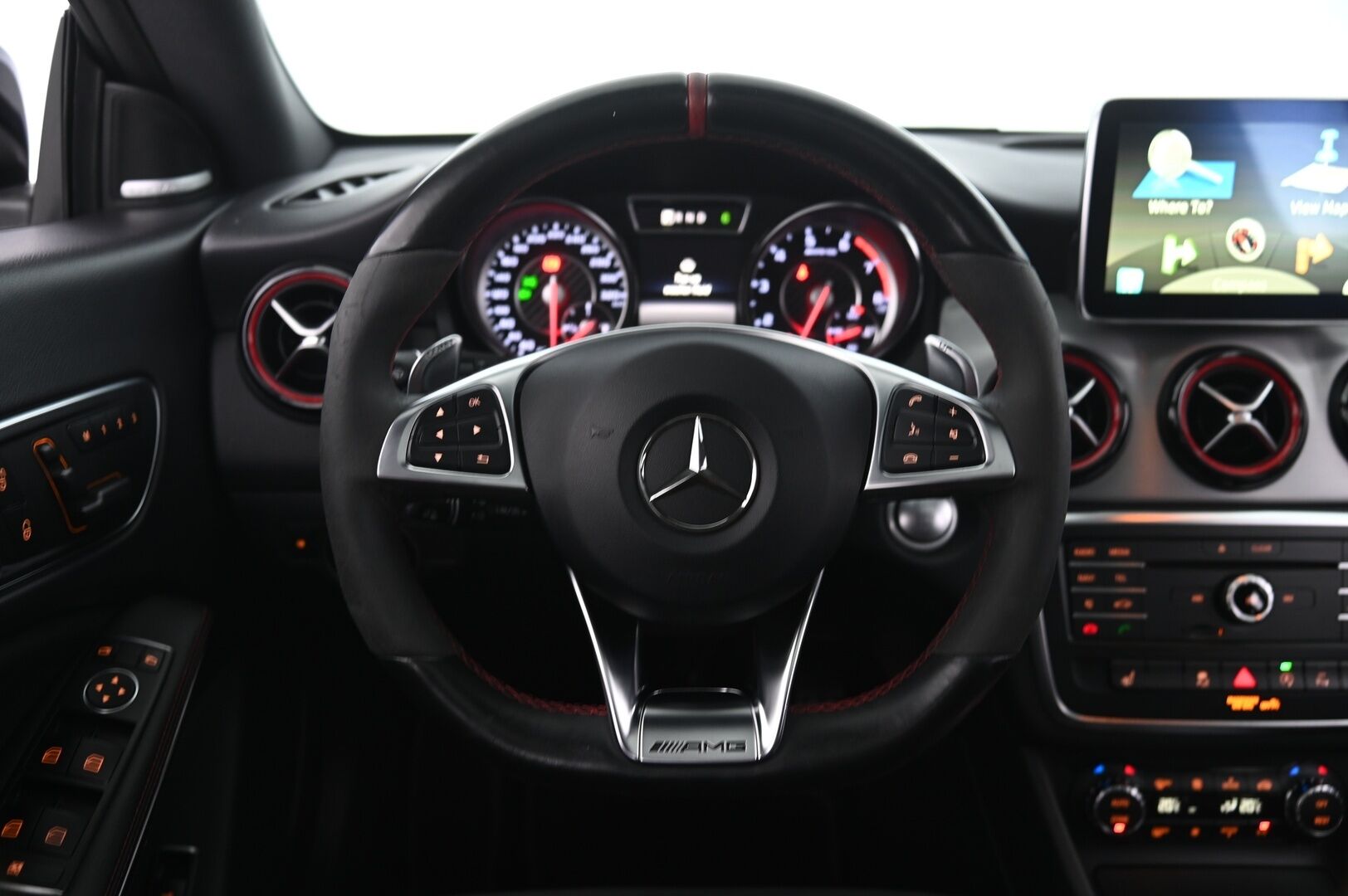 Mercedes-Benz CLA 45 AMG 2015 4Matic A Shooting Brake - Performance penkit & Putkisto | DTR Pro | Harman&Kardon | Panorama | Muistipenkit | Polar silver-magno Erikoisväri! | Night-paketti | Navi | P*Kamera | Suomi-auto | 2X renkaat&vanteet