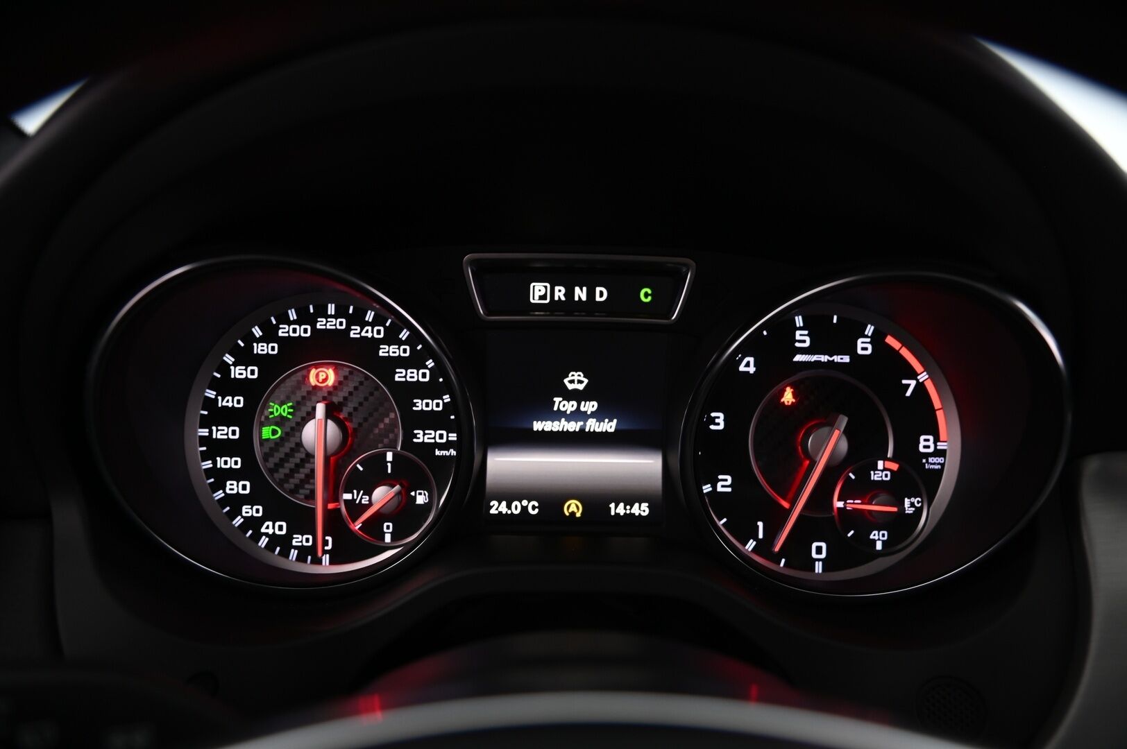 Mercedes-Benz CLA 45 AMG 2015 4Matic A Shooting Brake - Performance penkit & Putkisto | DTR Pro | Harman&Kardon | Panorama | Muistipenkit | Polar silver-magno Erikoisväri! | Night-paketti | Navi | P*Kamera | Suomi-auto | 2X renkaat&vanteet