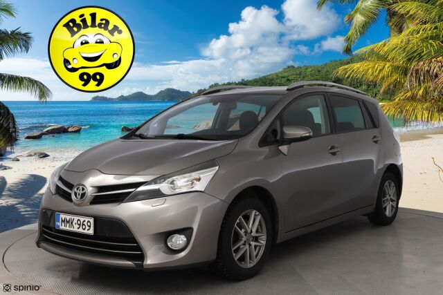 Toyota Verso 2015