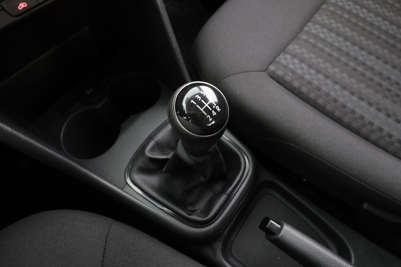 Volkswagen Polo 2016 Trendline 1,0 55 kW (75 hv) * Suomi-auto / Ilmastointi / Radio / 2x Renkaat * - Juuri katsastettu - HULLUT AVAJAISHULINAT KORKOTARJOUS 3,29 %