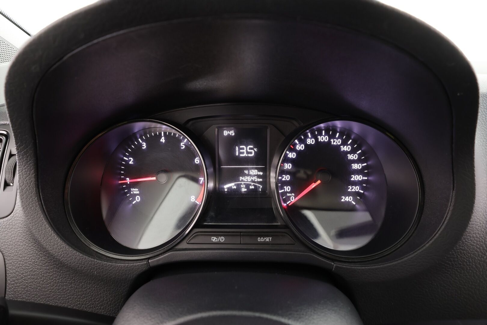 Volkswagen Polo 2016 Trendline 1,0 55 kW (75 hv) * Suomi-auto / Ilmastointi / Radio / 2x Renkaat * - Juuri katsastettu - HULLUT AVAJAISHULINAT KORKOTARJOUS 3,29 %