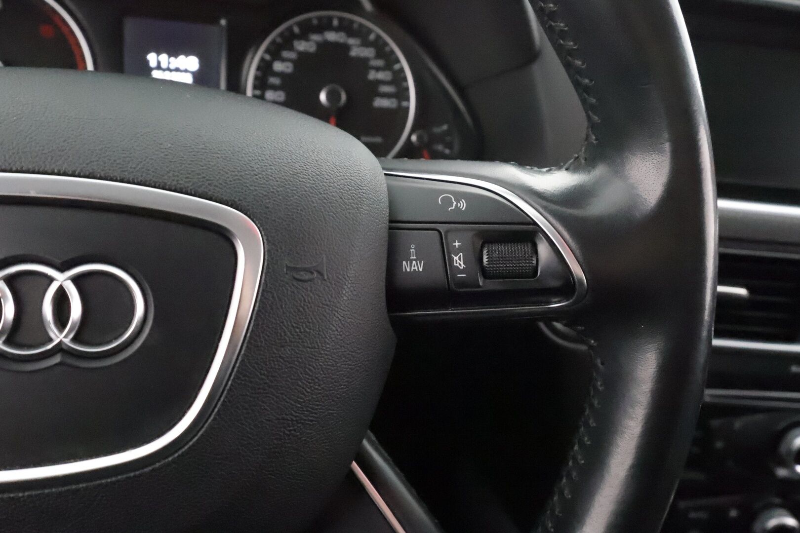 Audi Q5 2017 Offroad Land of quattro Edition 2,0 TDI 140 kW quattro S tronic * Webasto / Koukku / Vakkari / Sporttipenkit * - Suomi-auto / Kahdet renkaat aluvanteilla / Juuri katsastettu - HULLUT AVAJAISHULINAT KORKOTARJOUS 3,29 %