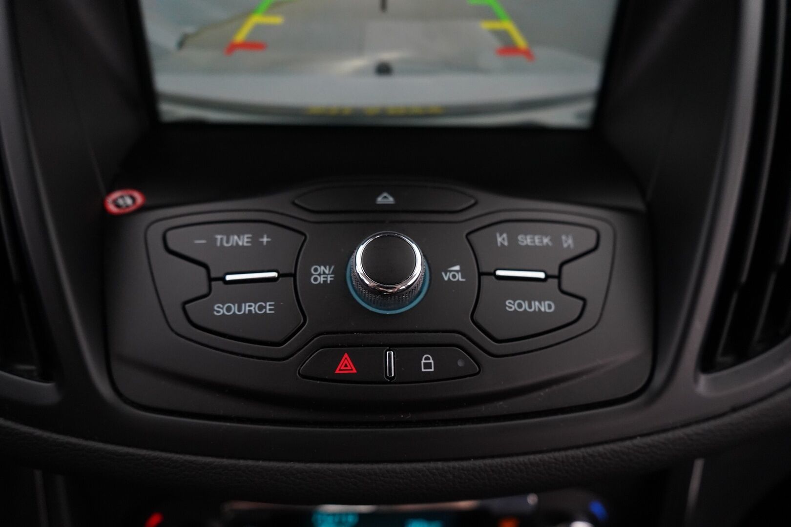 Ford Kuga 2016 2,0 TDCi 180 hv PowerShift AWD A6 Titanium Business 5-ovinen * Lohko / Vakkari / Keyless / P.Kamera / Tutkat * - Suomi-auto / Kahdet renkaat alumiinivantein / Juuri katsastettu