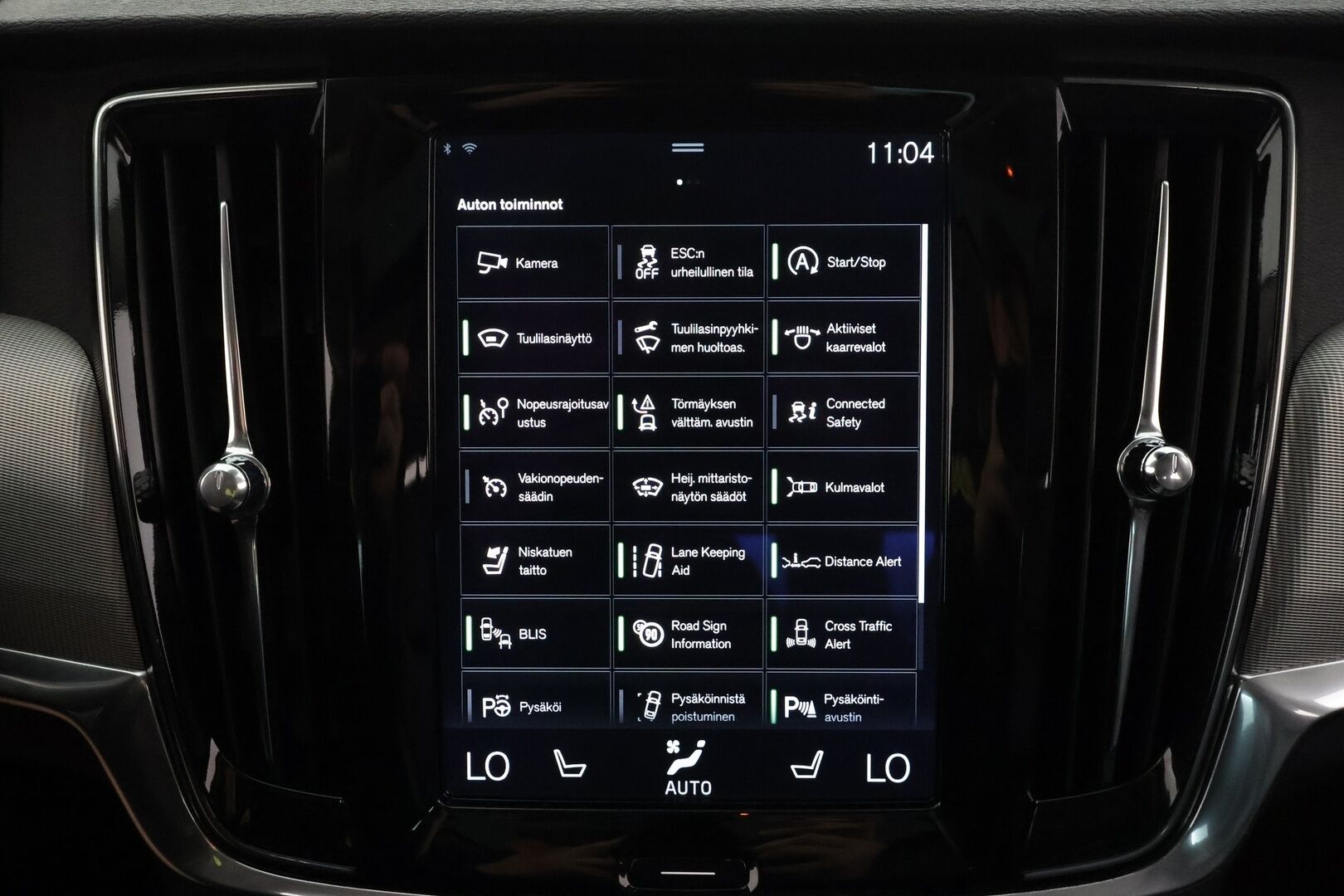 Volvo S90 2016 D5 AWD Inscription - | ACC | Webasto | HUD | Full LED | Lasikattoluukku | Muistipenkit | B&W  | Sporttinahat | 360-kamera | Keyless | Apple&Android | Kahdet Renkaat |