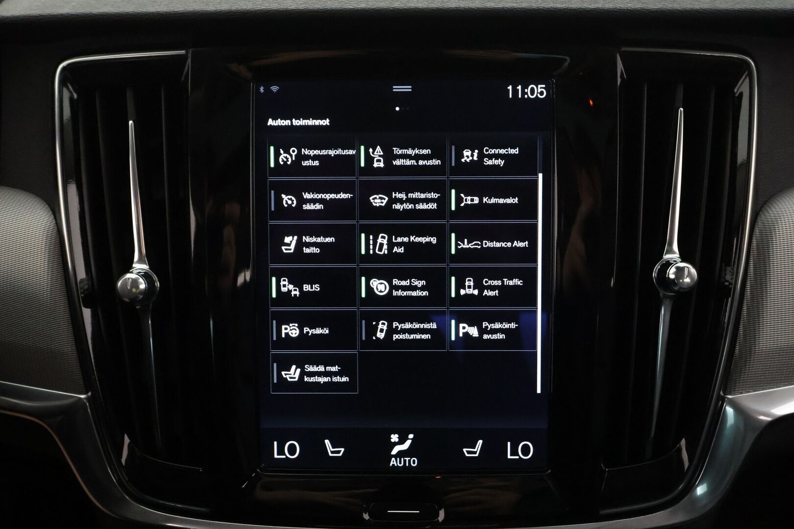Volvo S90 2016 D5 AWD Inscription - | ACC | Webasto | HUD | Full LED | Lasikattoluukku | Muistipenkit | B&W  | Sporttinahat | 360-kamera | Keyless | Apple&Android | Kahdet Renkaat |