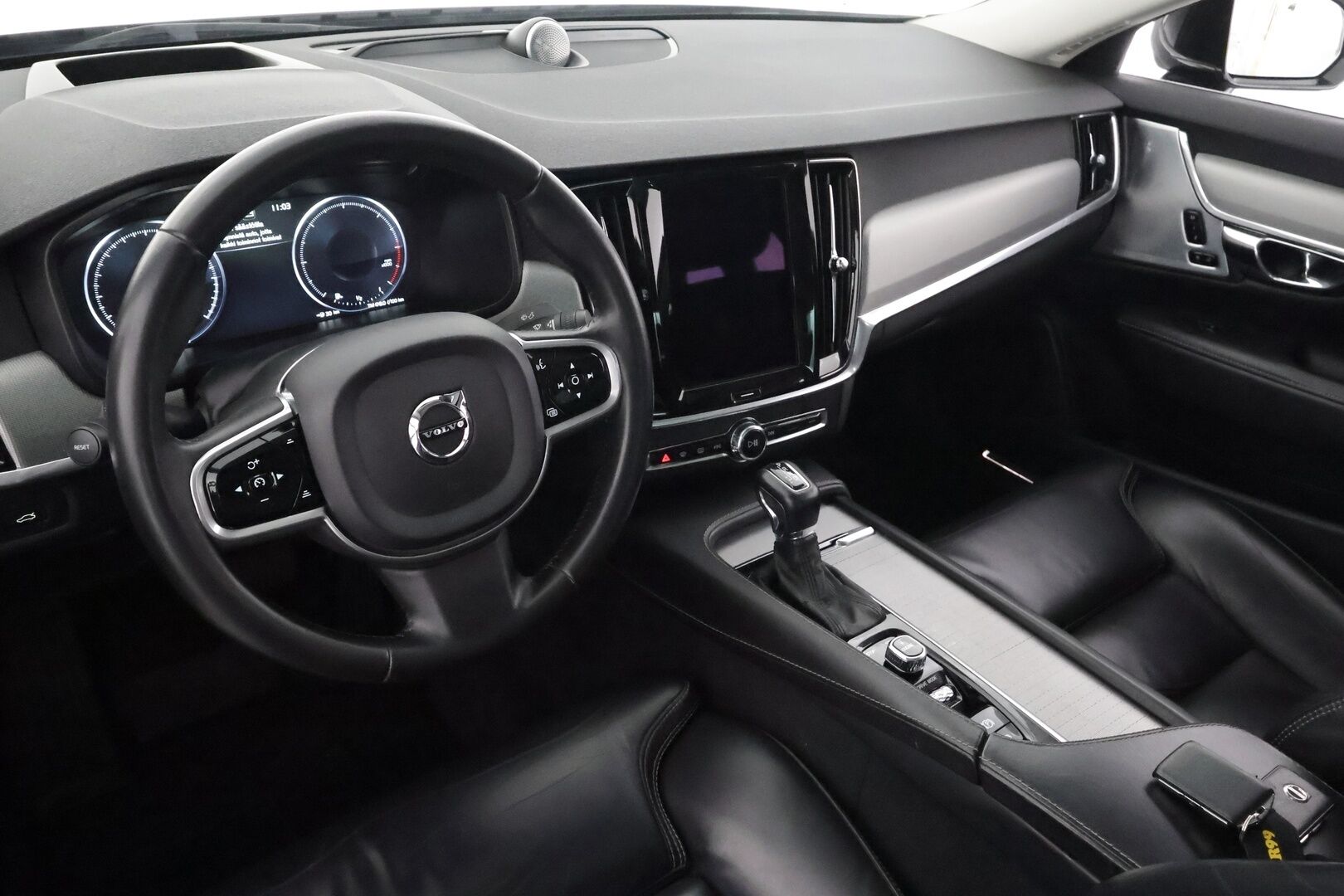Volvo S90 2016 D5 AWD Inscription - | ACC | Webasto | HUD | Full LED | Lasikattoluukku | Muistipenkit | B&W  | Sporttinahat | 360-kamera | Keyless | Apple&Android | Kahdet Renkaat |