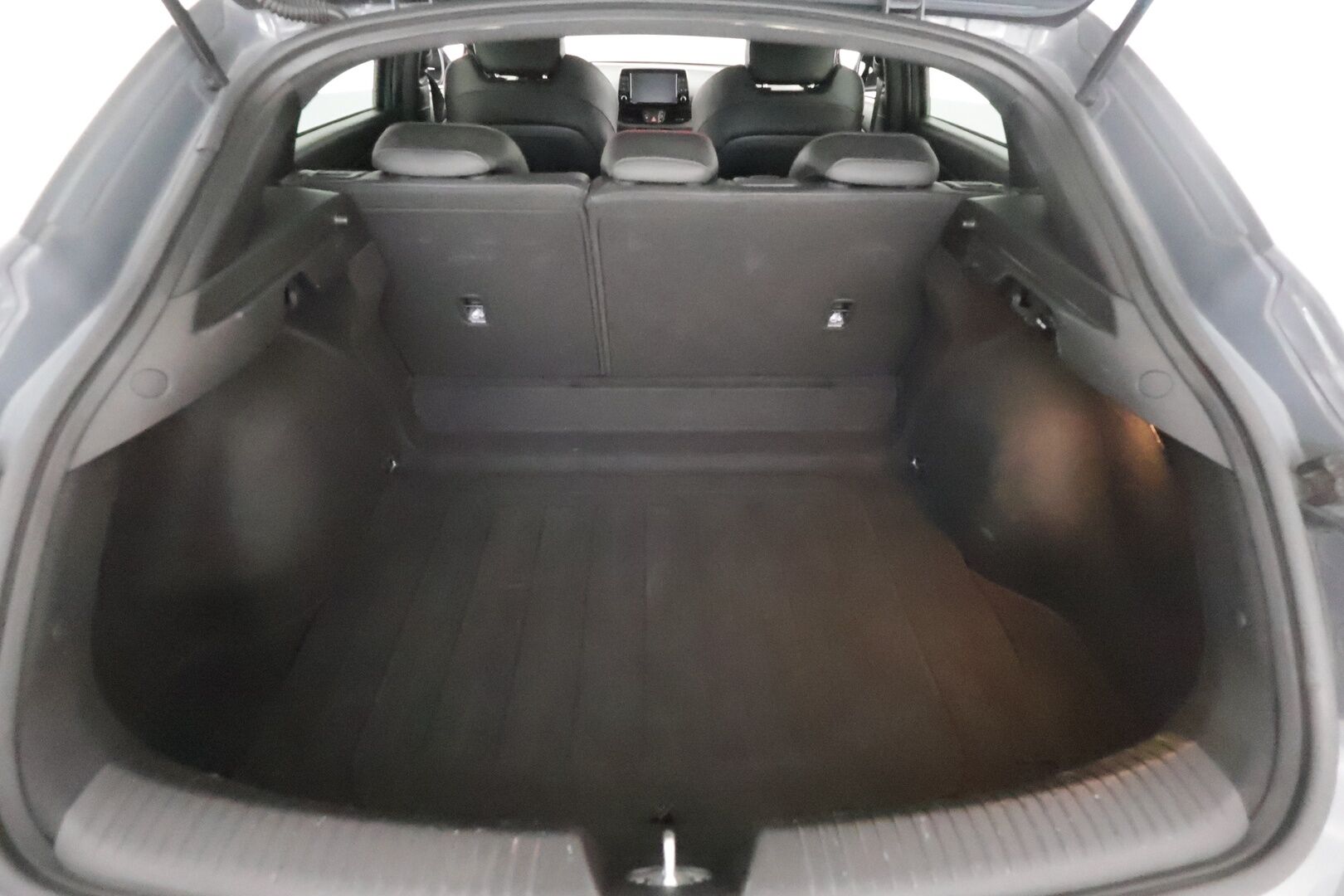 Hyundai Fastback N 2019 2,0 T-GDI 275 hv 6MT Performance Pack - Sporttipenkki Muistilla / P. Kamera / LED-valot / Apple&Android / Sisätilanlämmitin / Navi / Kaistavahti / KeylessGO / 2x Renkaat 