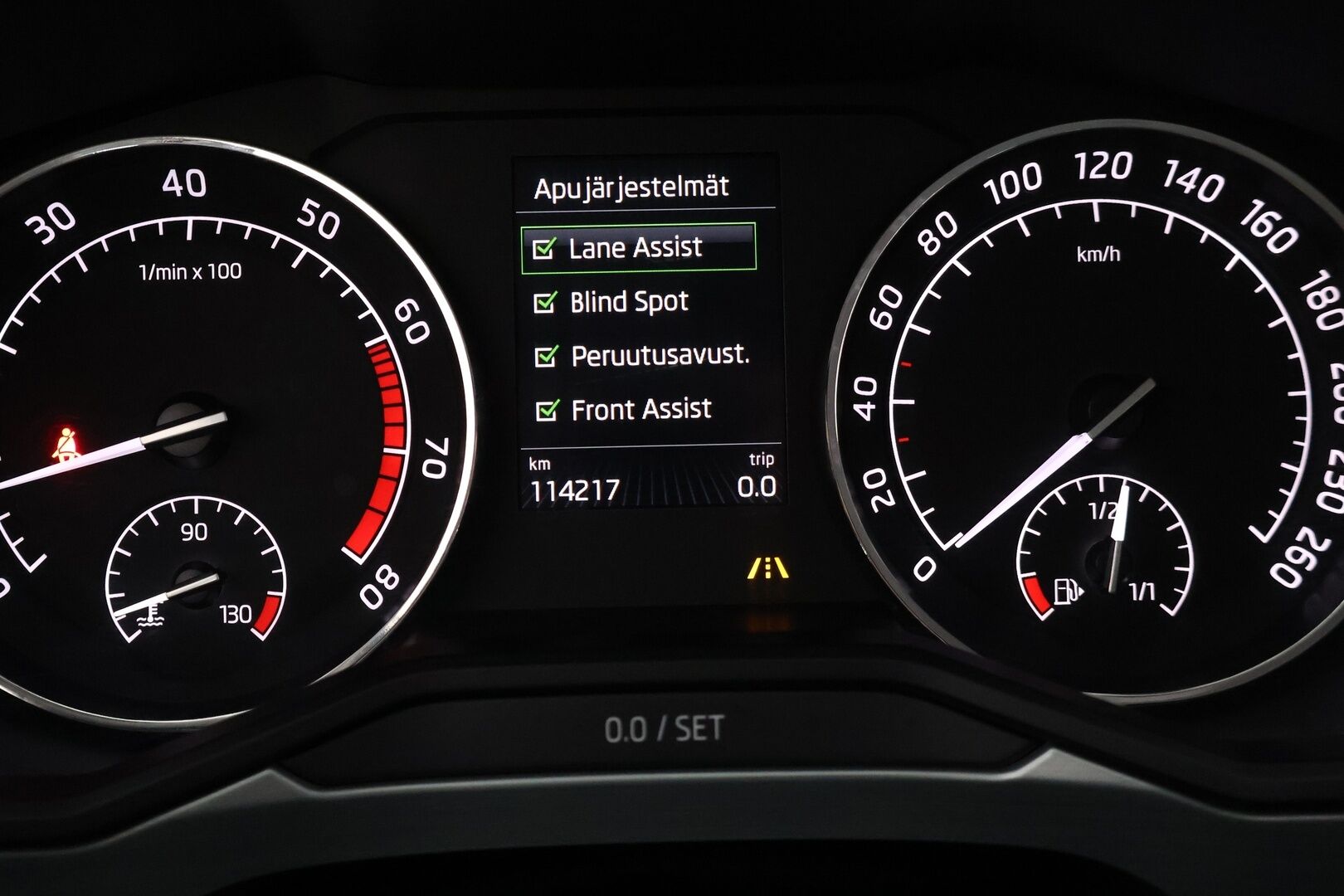 Skoda Superb 2016 Combi 1,4 TSI ACT 4x4 Ambition */ 2.om Suomi-auto / Webasto / Läm. tuulilasi / Koukku / Navi / 2x renkaat /* - Juuri saapunut / 2x renkaat