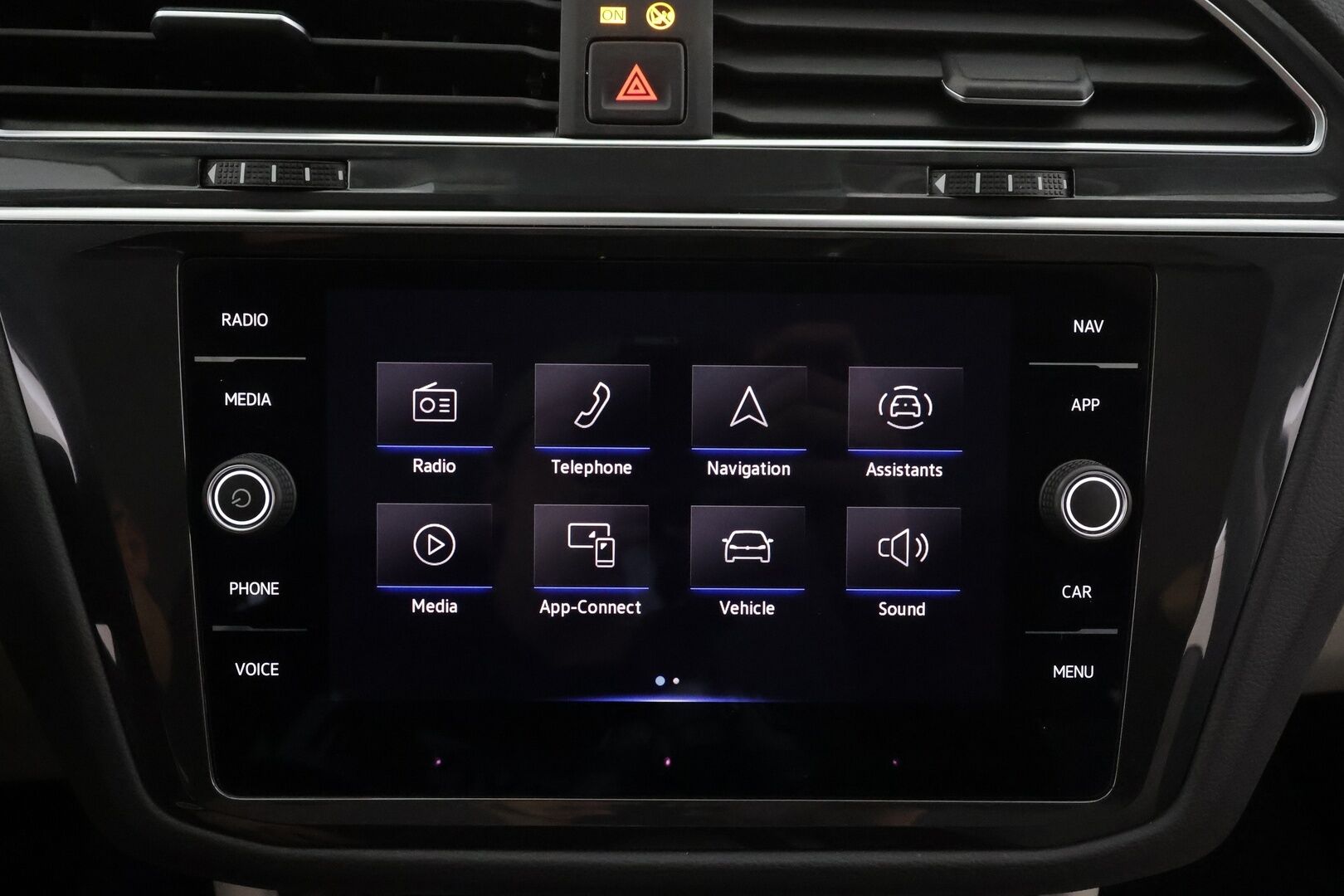 Volkswagen Tiguan 2023 2,0 TDI SCR 110 kW 4MOTION DSG-automaatti * Webasto / Adapt.Vakkari / IQ Light / Vetokoukku / Peruutuskamera / Digimittari - 1OM Suomiauto / ALV / Supervarusteet / Juuri tullut Tampereelle!