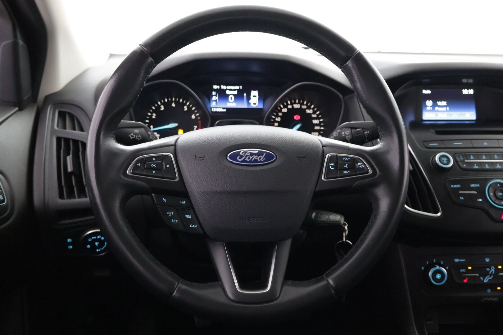 Ford Focus 2016 1,0 EcoBoost 125 hv Start/Stop M6 Trend Wagon - Juuri katsastettu & huollettu + jakopää | | Lohko | Kahdet renkaat | Upea metalliväri | Lämmitettävä tuulilasi | Suomi-auto
