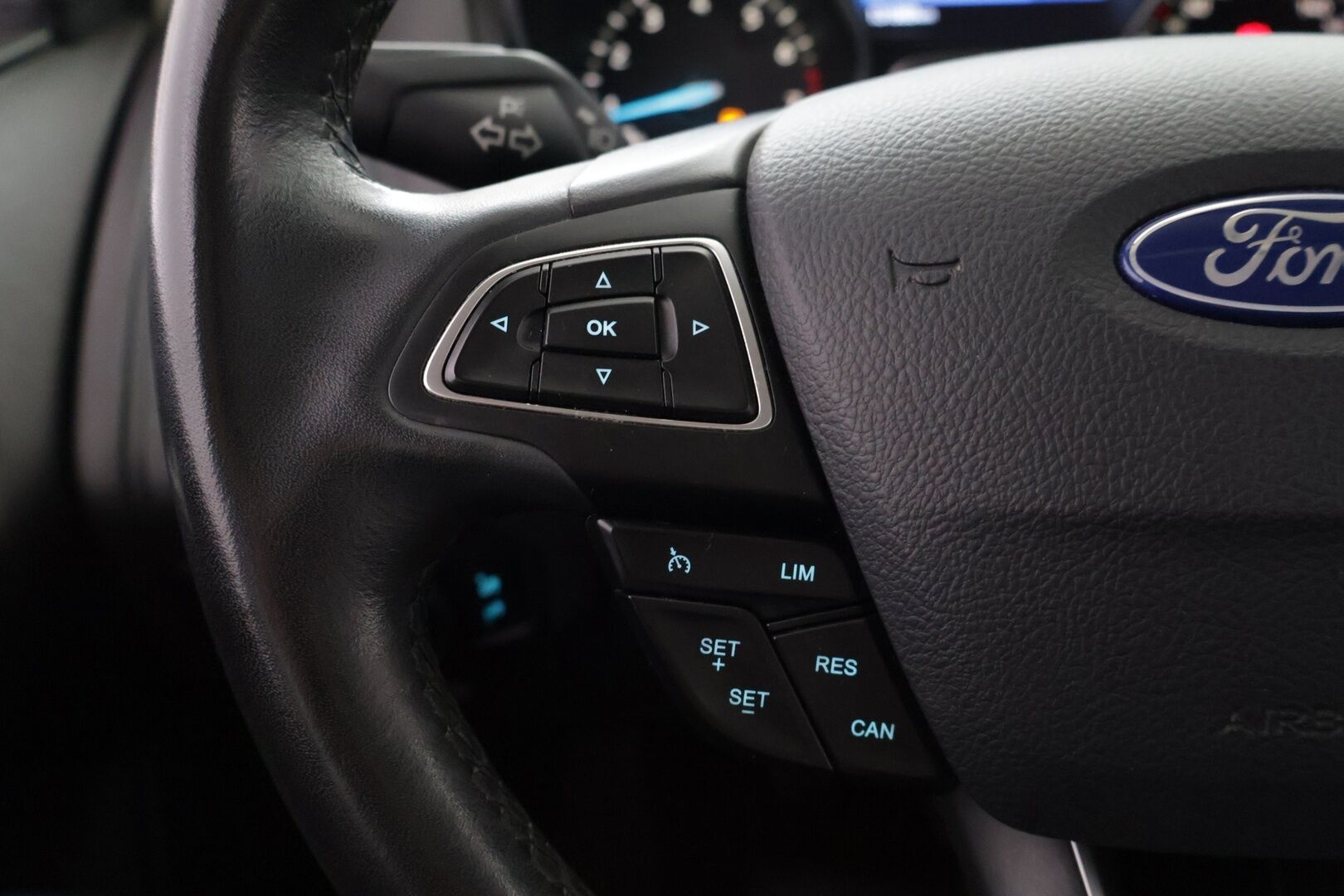 Ford Focus 2016 1,0 EcoBoost 125 hv Start/Stop M6 Trend Wagon - Juuri katsastettu & huollettu + jakopää | | Lohko | Kahdet renkaat | Upea metalliväri | Lämmitettävä tuulilasi | Suomi-auto