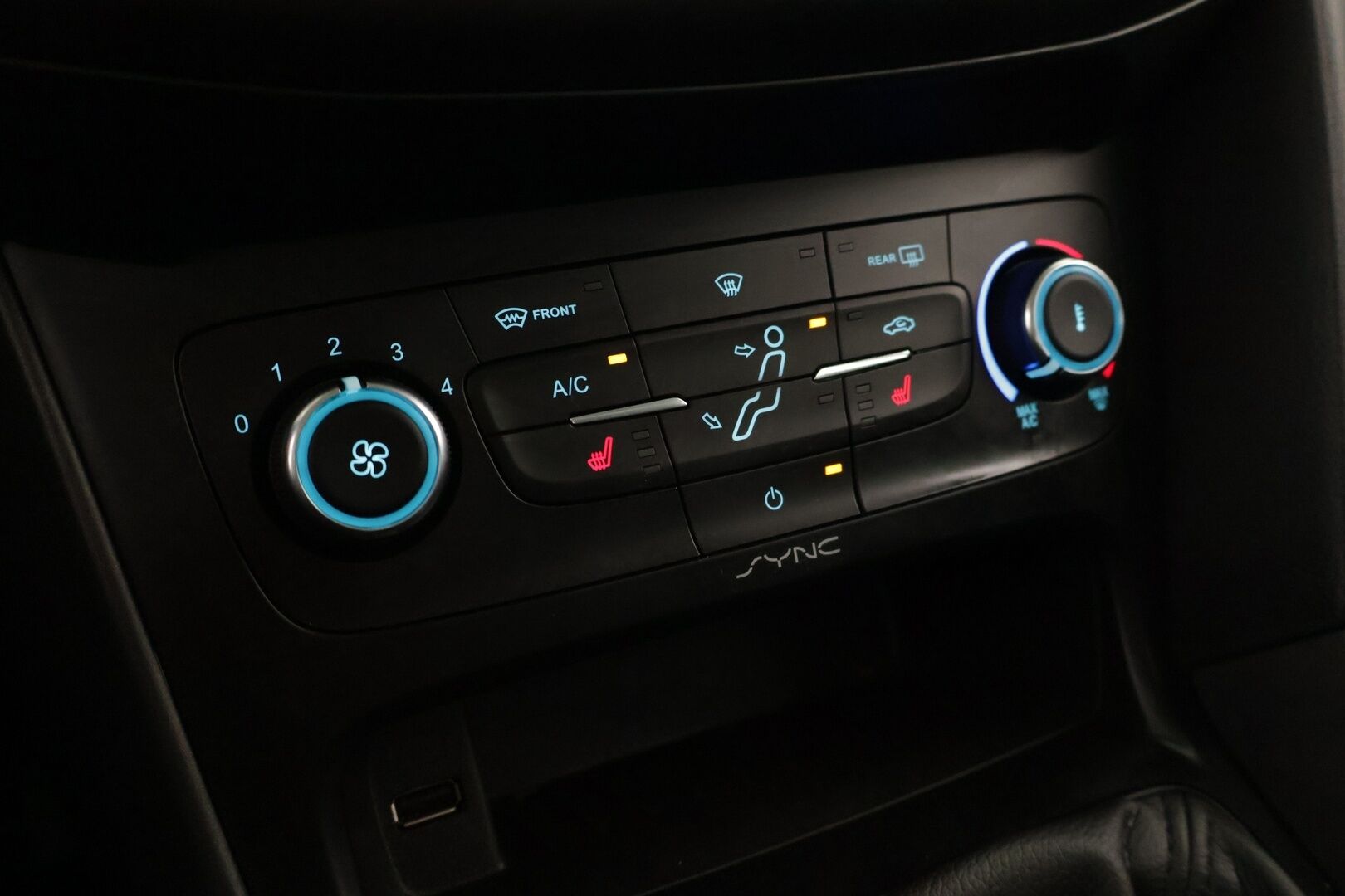 Ford Focus 2016 1,0 EcoBoost 125 hv Start/Stop M6 Trend Wagon - Juuri katsastettu & huollettu + jakopää | | Lohko | Kahdet renkaat | Upea metalliväri | Lämmitettävä tuulilasi | Suomi-auto