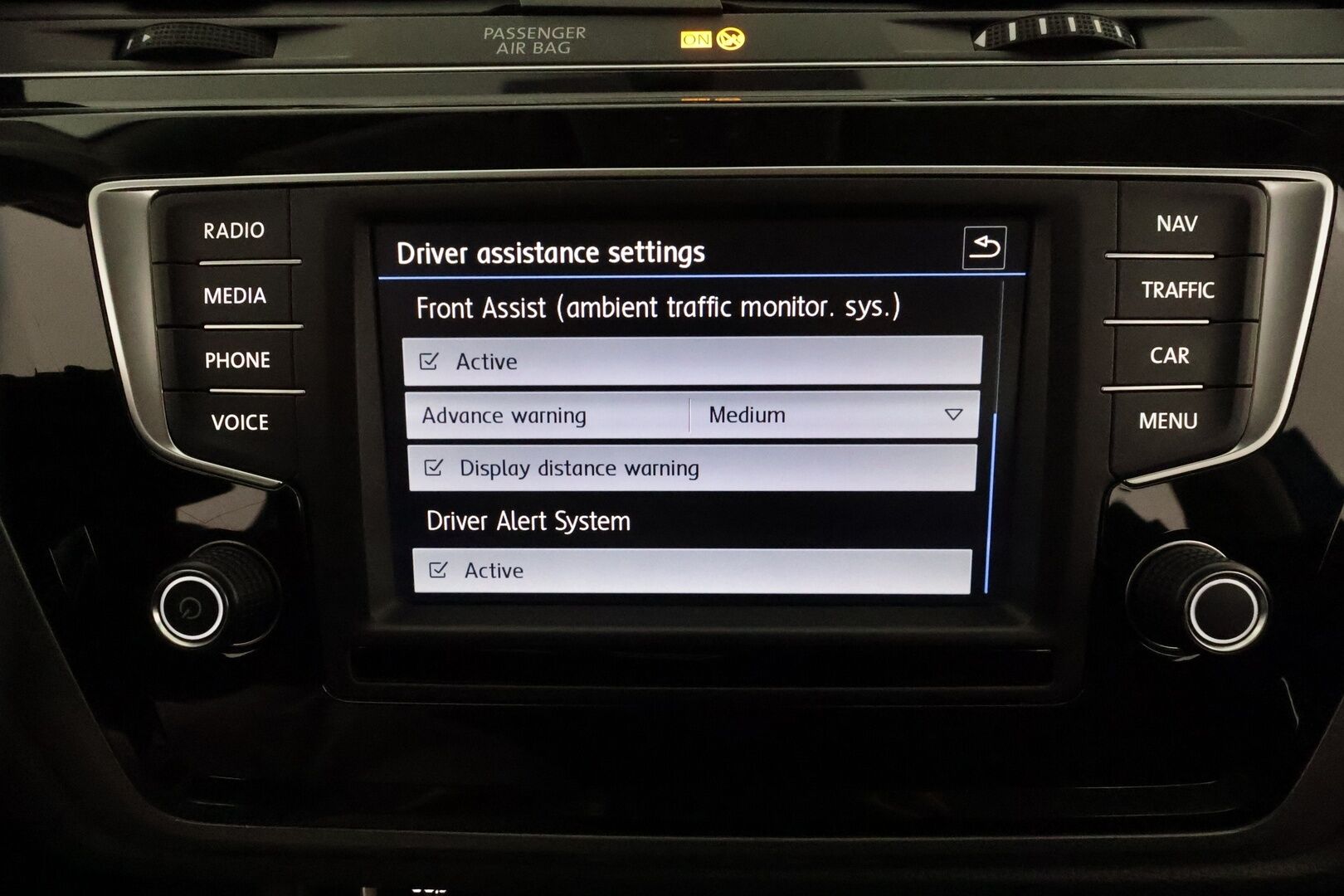 Volkswagen Touran 2017 Comfortline 1,4 TSI 110 kW DSG 7-paik. *Adapt.vakkari / Webasto / Koukku / LED / Navi / Keyless / P.kamera* - Suomi-auto / Hyvin huollettu / 2x vanteet / Lohkolämmitin 