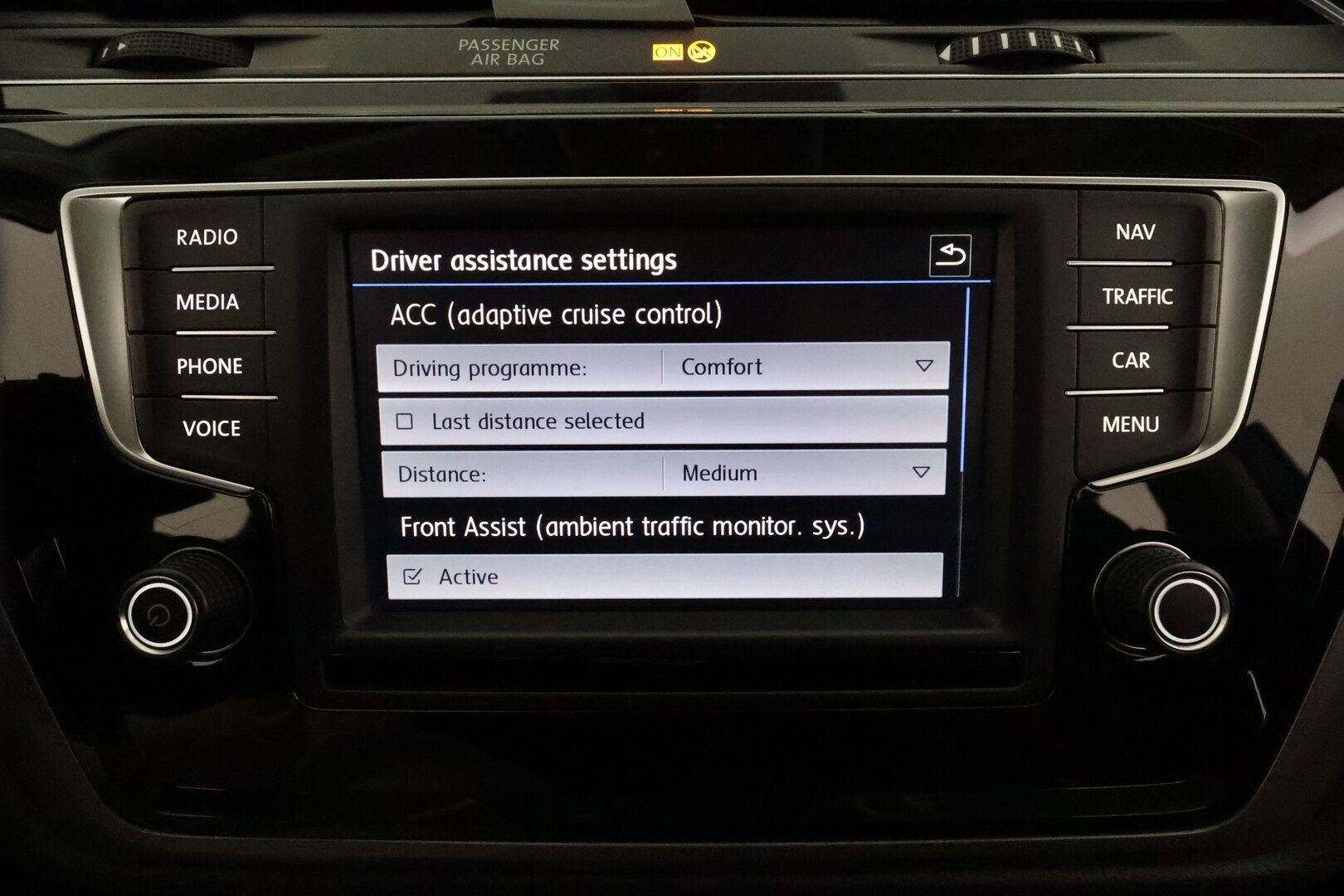 Volkswagen Touran 2017 Comfortline 1,4 TSI 110 kW DSG 7-paik. *Adapt.vakkari / Webasto / Koukku / LED / Navi / Keyless / P.kamera* - Suomi-auto / Hyvin huollettu / 2x vanteet / Lohkolämmitin 