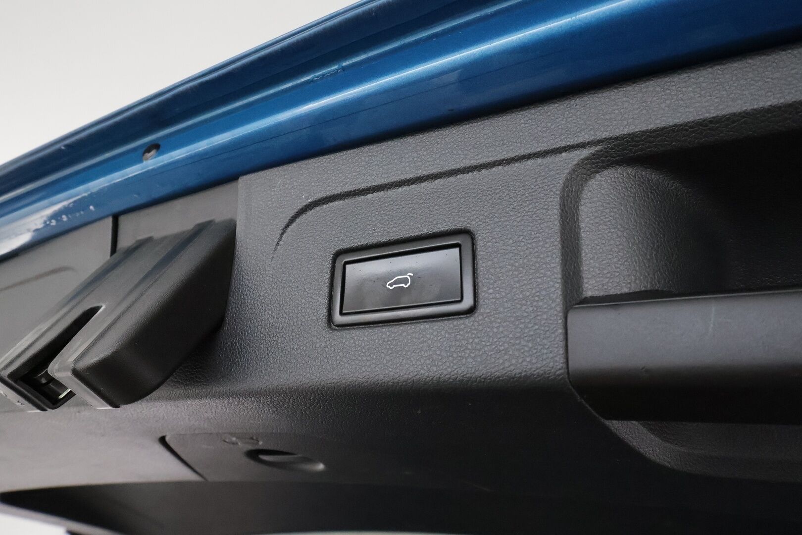 Volkswagen Touran 2017 Comfortline 1,4 TSI 110 kW DSG 7-paik. *Adapt.vakkari / Webasto / Koukku / LED / Navi / Keyless / P.kamera* - Suomi-auto / Hyvin huollettu / 2x vanteet / Lohkolämmitin 
