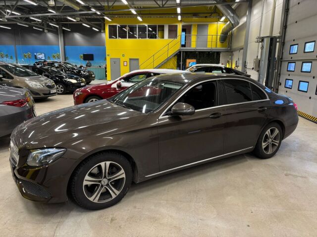 Mercedes-Benz E 2017