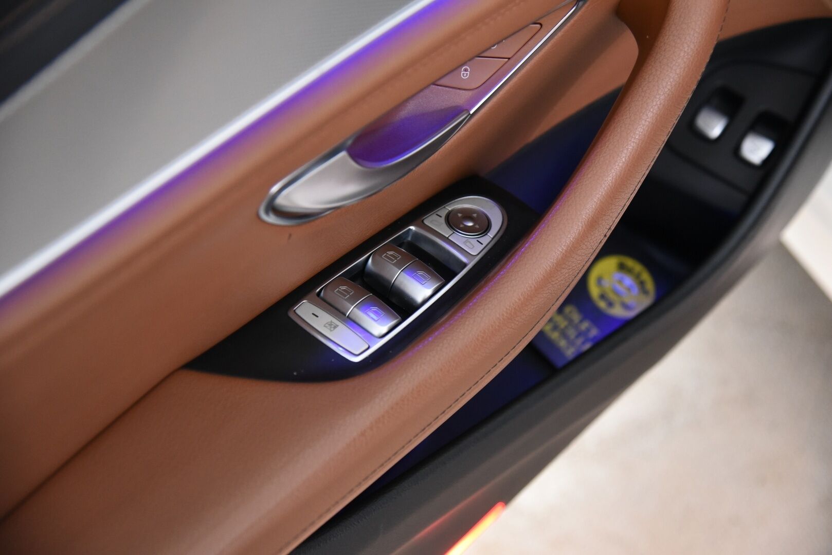 Mercedes-Benz E 2016 350 e Premium Business AMG- / YritysOutlet - Myydään vain yrityksille - YritysOutlet - Myydään vain yrityksille - Osta nyt, maksa vasta ensi vuonna