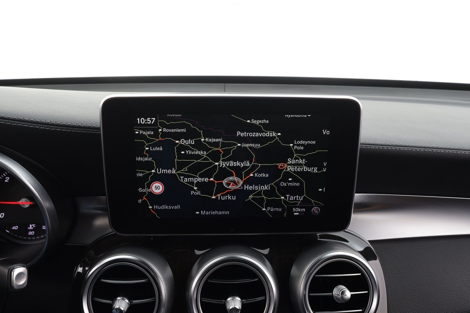 Mercedes-Benz GLC 2017 220 d Coupé 4Matic A Premium Business AMG * Distronic+ / ILS-LED / 360° / Sportpenkit / Navi / Kaistavahti * - Suomi-auto - HULLUT BLACKWEEK JATKOT - KORKOTARJOUS 2,49%