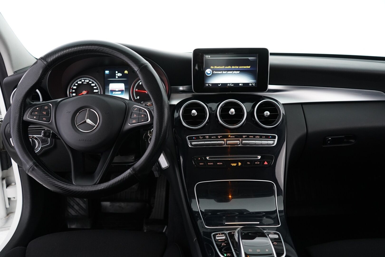 Mercedes-Benz C 2015 200 BlueTec T A Premium Business - Vetokoukku | Vakkari | Lohko+Pistoke | Tutkat | 2x renkaat | Seuraava katsastus 02/2027 | Hyvät huollot