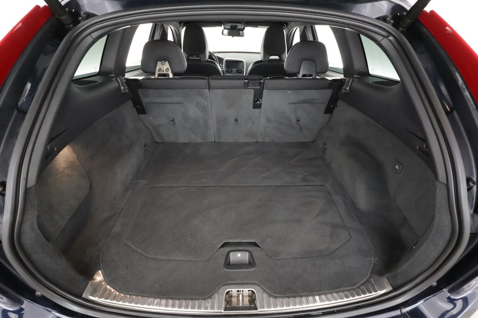 Volvo XC60 2016 D4 Business aut * Vakkari / Webasto / P.tutkat / Blis / Xenon / High Performance Audio * - Suomi-auto / Kahdet Renkaat