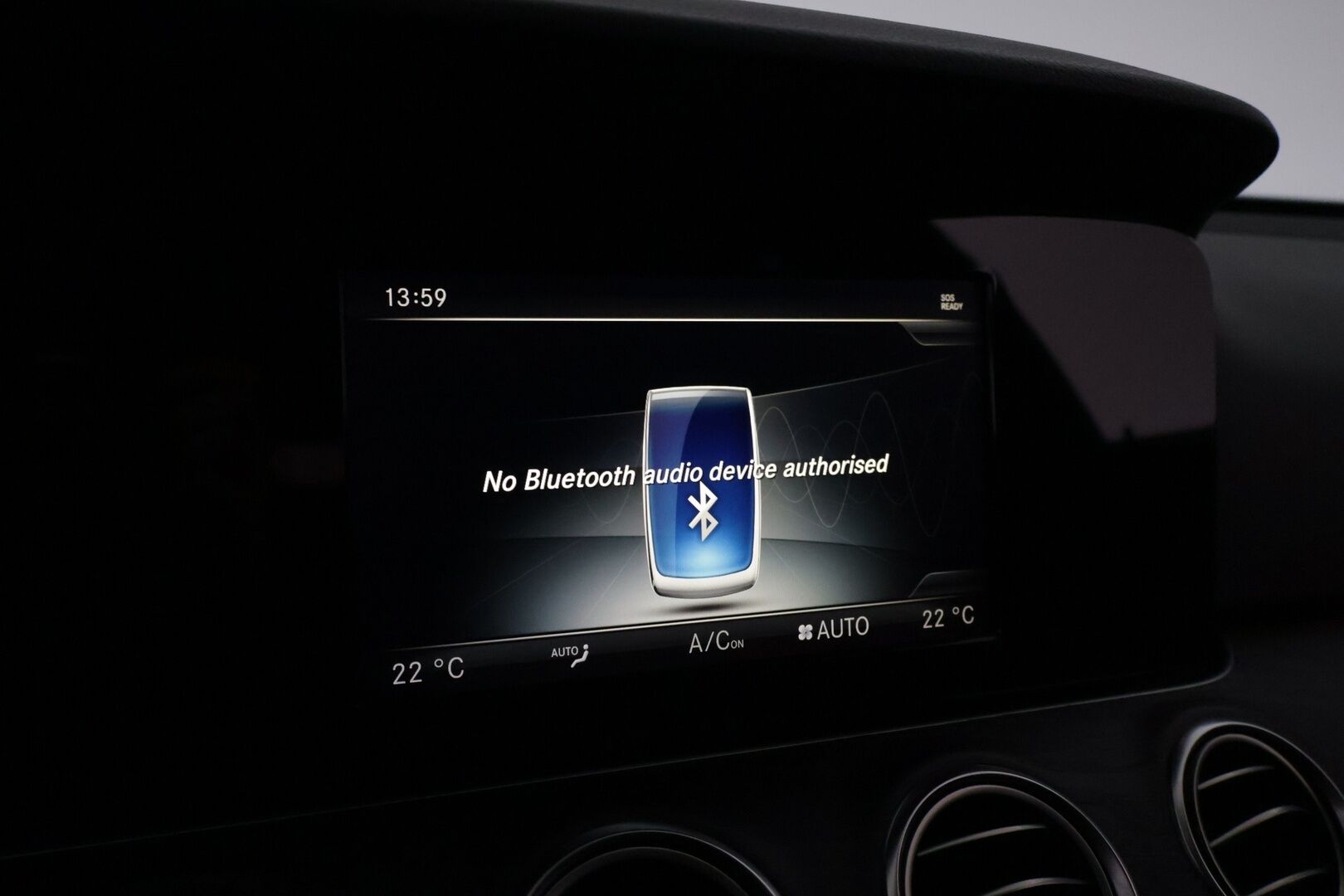 Mercedes-Benz E 2017 220 d BlueTec Premium business - | 360 kamera | Sähkökoukku | Lohko + sisäpistoke | Led ajovalot | Navi | 