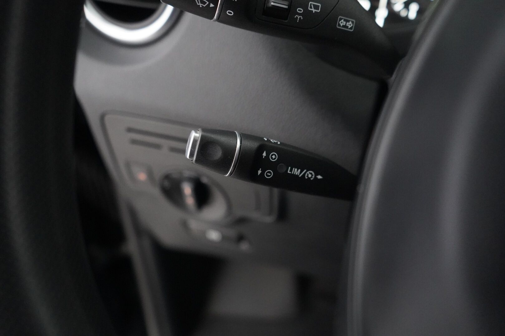 Mercedes-Benz Vito 2018 114CDI-3,05/32K normaali A1 A - Suomi-auto | Kahdet renkaat vantein | Webasto | Nahat | Vetokoukku | Vakkari | Penkinlämmitin | Lisävalot | Bluethoot | Juuri katsastettu | 