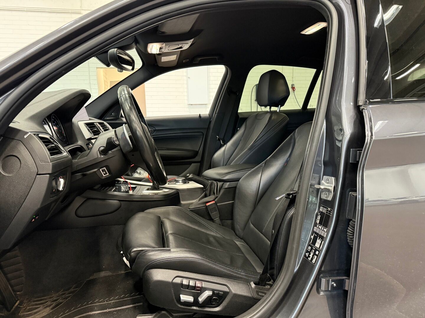 BMW M140i 2017 F20 Hatchback A xDrive - Perf.putkisto | H/K | Muistipenkit | Lohko | Merkkihuollettu | Facelift | Vakkari | Tutkat 