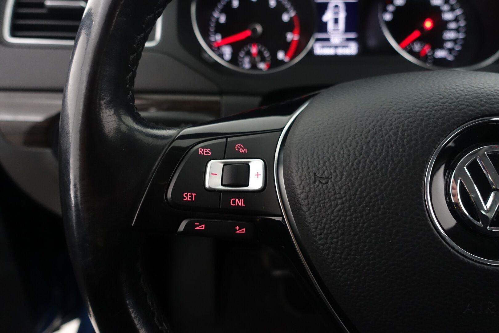 Volkswagen Jetta 2018 Luxline 1,2 TSI 77 kW (105 hv) * Vakkari / Lohko+sisä / Aut.Ilmastointi / Siisti * - HULLUT AVAJAISHULINAT KORKOTARJOUS 3,29 %