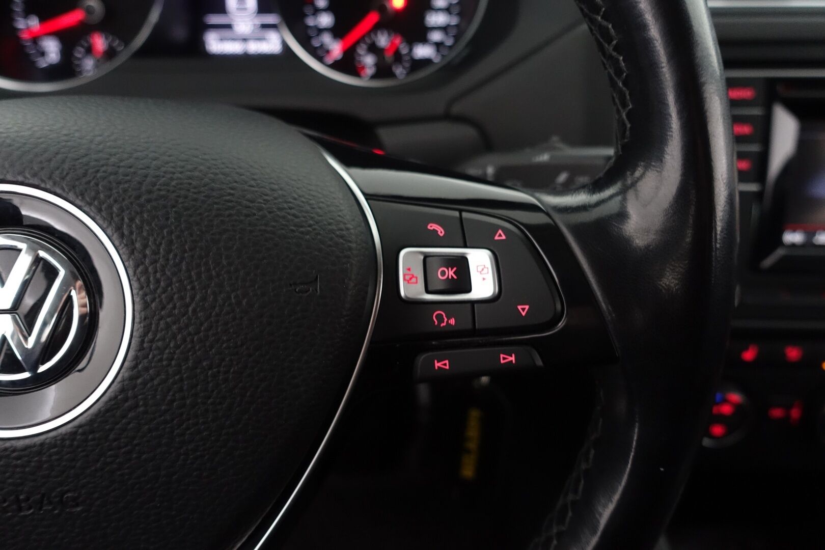 Volkswagen Jetta 2018 Luxline 1,2 TSI 77 kW (105 hv) * Vakkari / Lohko+sisä / Aut.Ilmastointi / Siisti * - HULLUT AVAJAISHULINAT KORKOTARJOUS 3,29 %