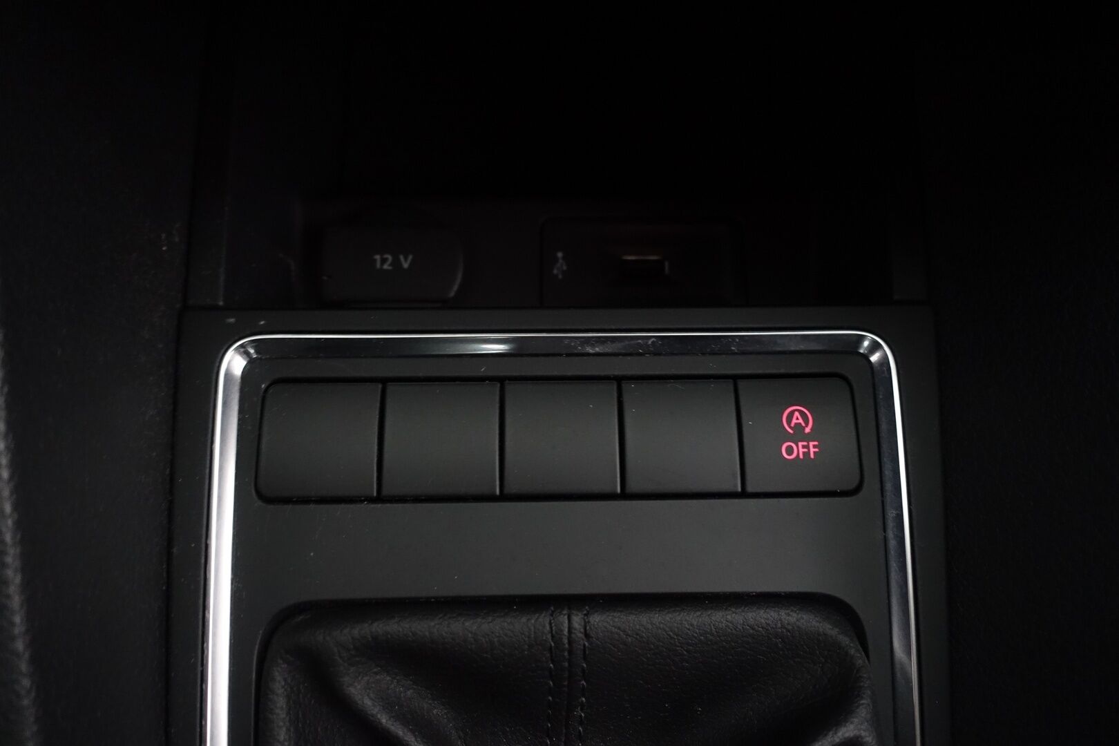 Volkswagen Jetta 2018 Luxline 1,2 TSI 77 kW (105 hv) * Vakkari / Lohko+sisä / Aut.Ilmastointi / Siisti * - HULLUT AVAJAISHULINAT KORKOTARJOUS 3,29 %