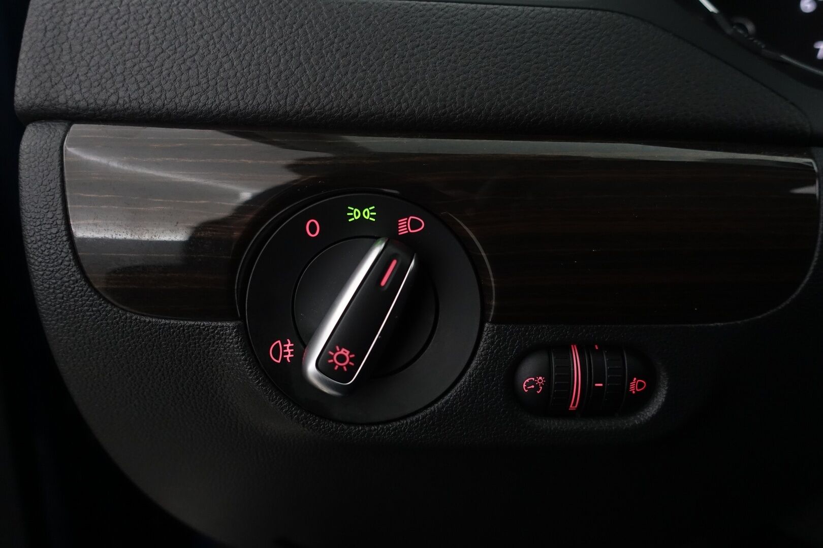 Volkswagen Jetta 2018 Luxline 1,2 TSI 77 kW (105 hv) * Vakkari / Lohko+sisä / Aut.Ilmastointi / Siisti * - HULLUT AVAJAISHULINAT KORKOTARJOUS 3,29 %