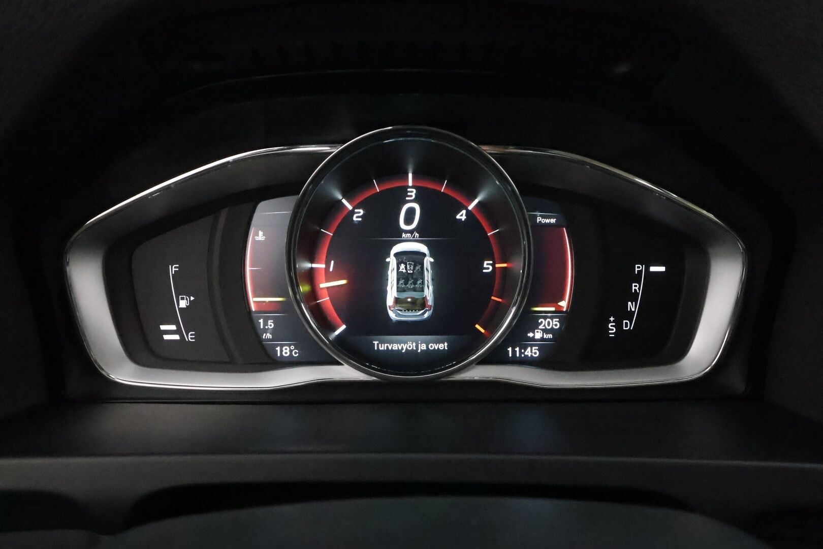 Volvo V60 2018 D4 AWD Classic Summum aut - Suomiauto / Webasto / Muistipenkki / Vaalea Nahkasisusta / Aktiiviset Xenonit / VOC / Tulossa Tampereelle!