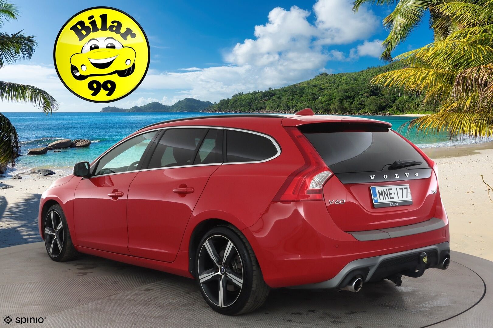 Volvo V60 2018 T3 Business Classic R-Design aut * Vakkari / Webasto / Koukku / P.tutka / LED / High performance äänentoisto * - Kahdet Renkaat / Suomi-auto