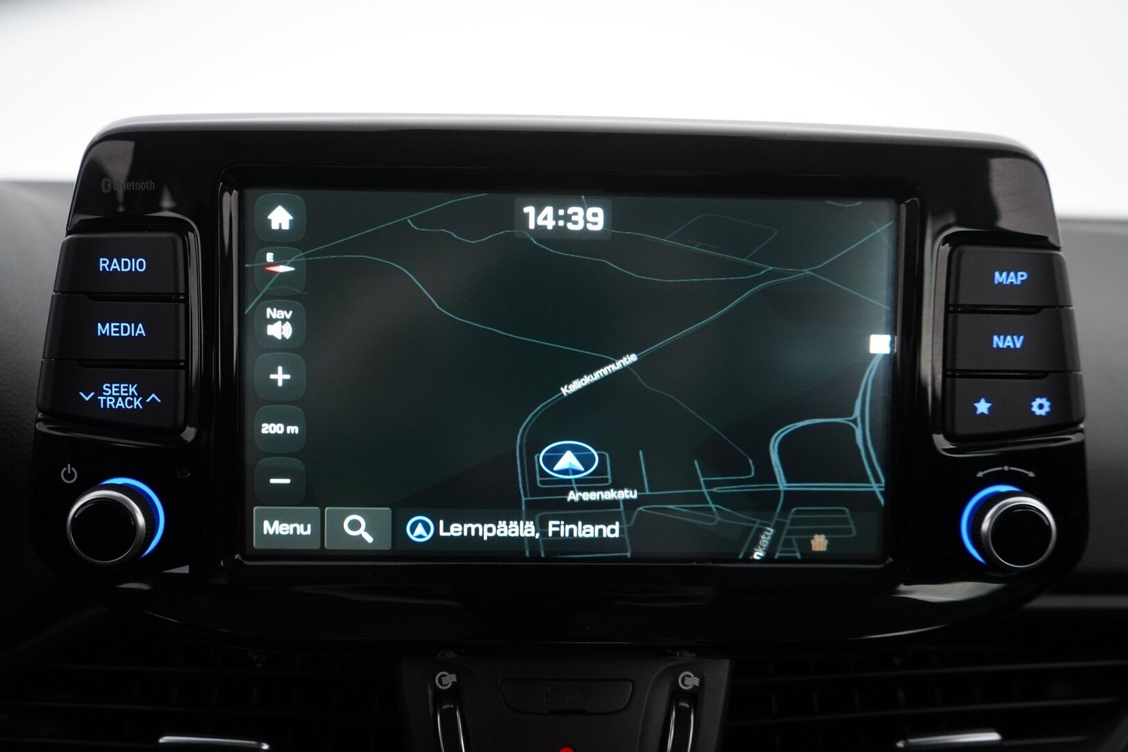 Hyundai i30 Wagon 2018 1,4 T-GDI 7DCT-aut. Comfort *Kamera / Lohko / Vetokoukku / Vakkari / Navi* - Suomi-auto / Merkkihuollettu / Kahdet Hyundain vanteet / Viimesin huolto 100tkm / Huippurenkaat