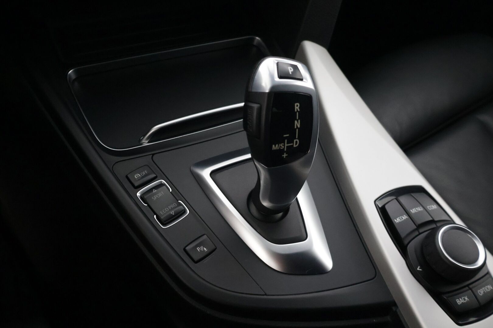 BMW 320 2018 F31 Touring 320d A xDrive Business Exclusive - * Juuri tullut *