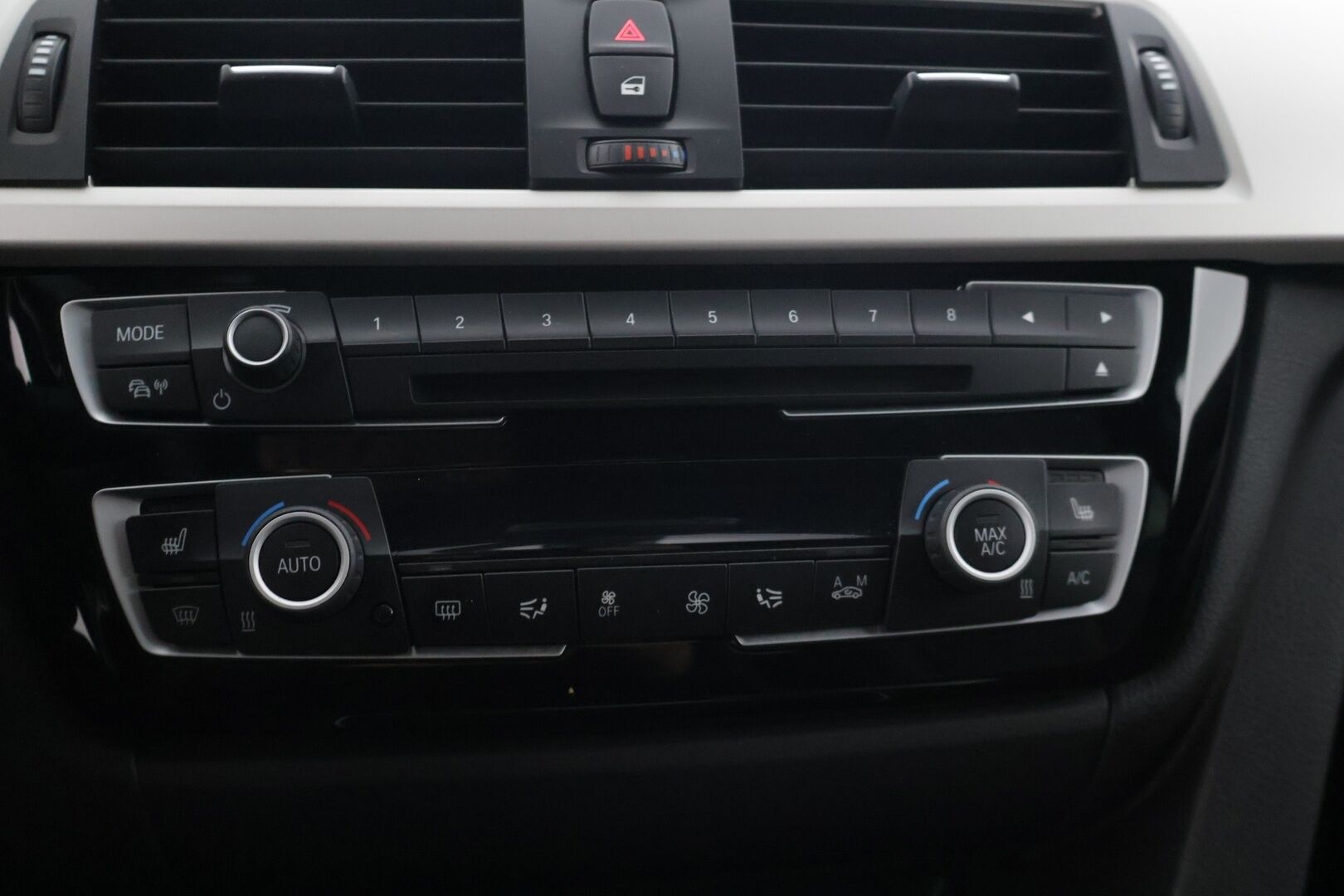 BMW 320 2018 F31 Touring 320d A xDrive Business Exclusive - * Juuri tullut *