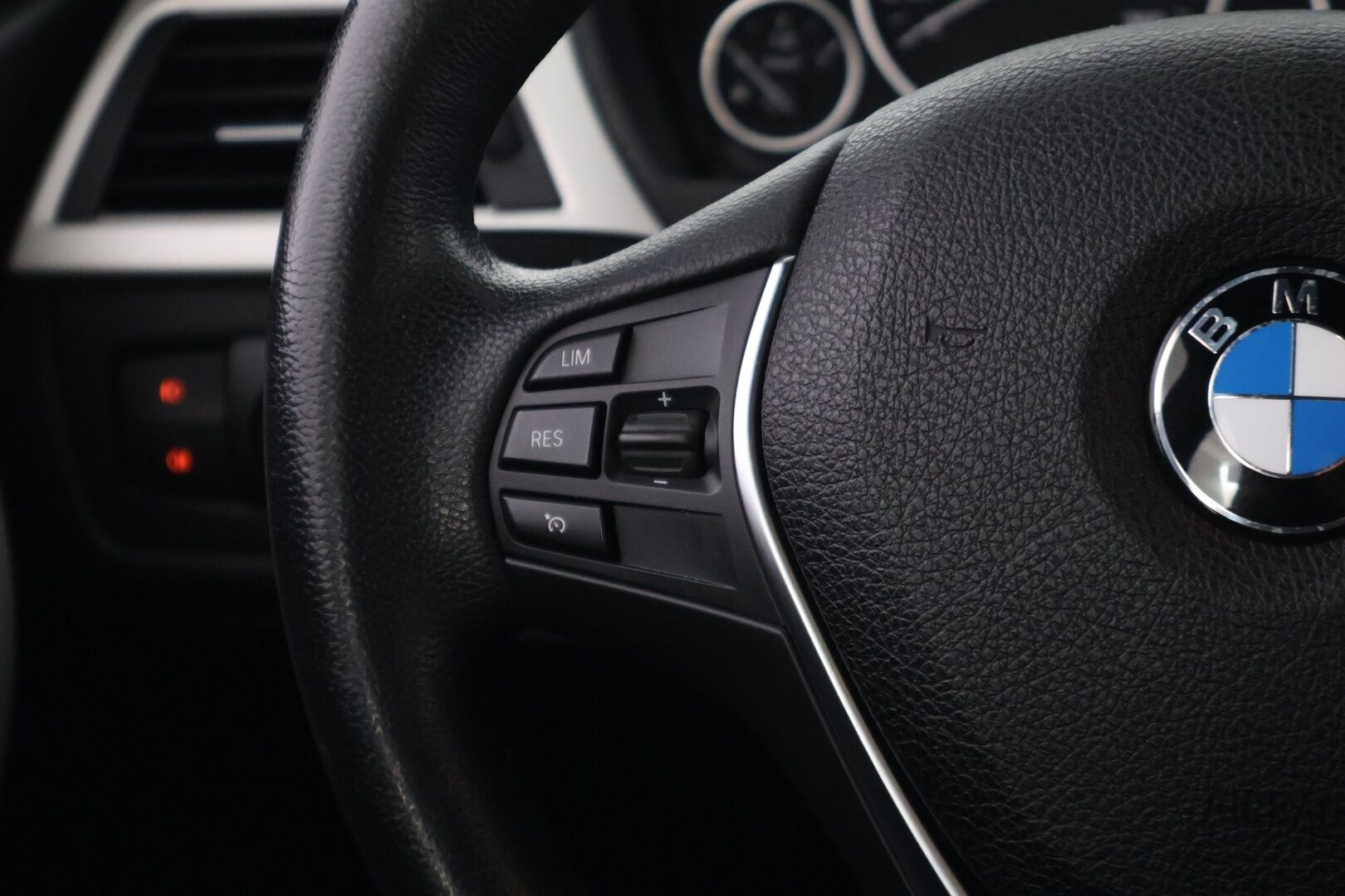 BMW 320 2018 F31 Touring 320d A xDrive Business Exclusive *Myydään Huutokaupat.com* - *Myydään Huutokaupat.com*