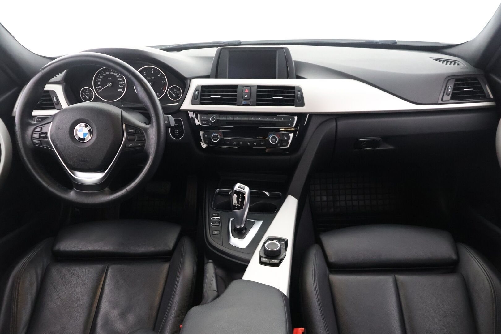 BMW 320 2018 F31 Touring 320d A xDrive Business Exclusive *Myydään Huutokaupat.com* - *Myydään Huutokaupat.com*
