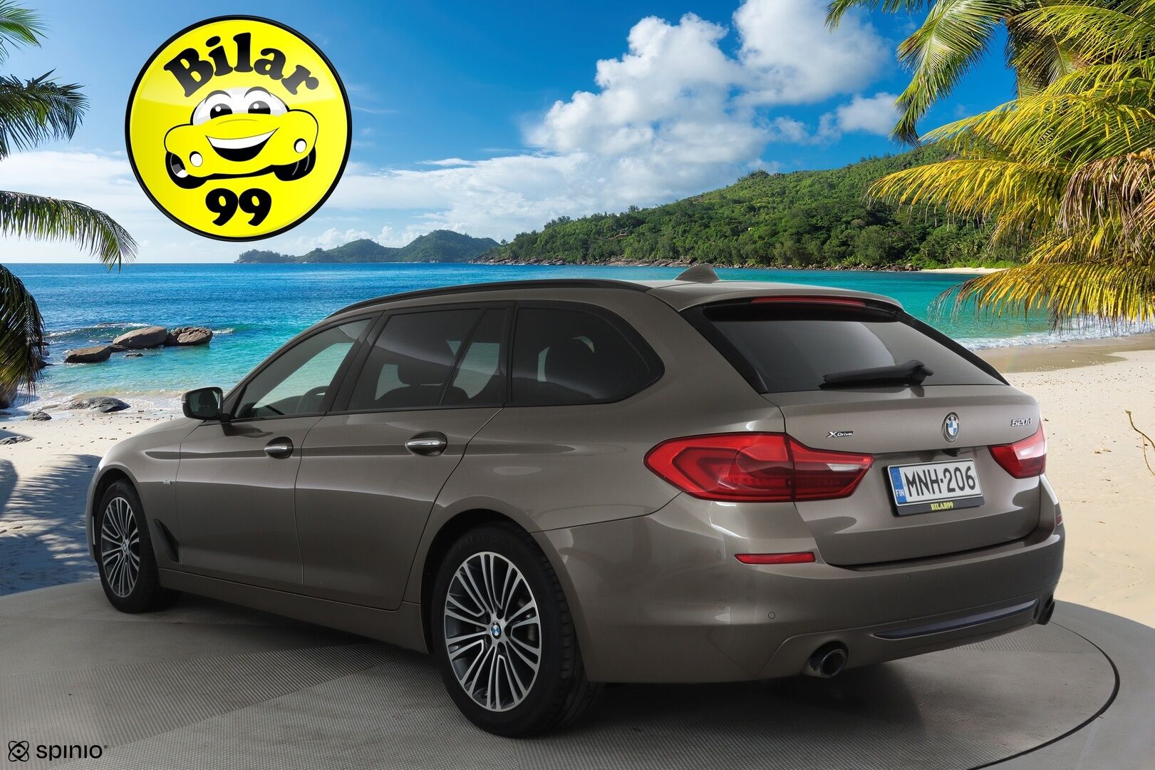 BMW 520 2018 G31 Touring 520d A xDrive Winter Exclusive Sport **LED / Sportpenkit / Lohkolämmitin / P.kamera / Ambient-Light / HiFi** - Suomi-auto / Kahdet renkaat / Merkkihuollettu!