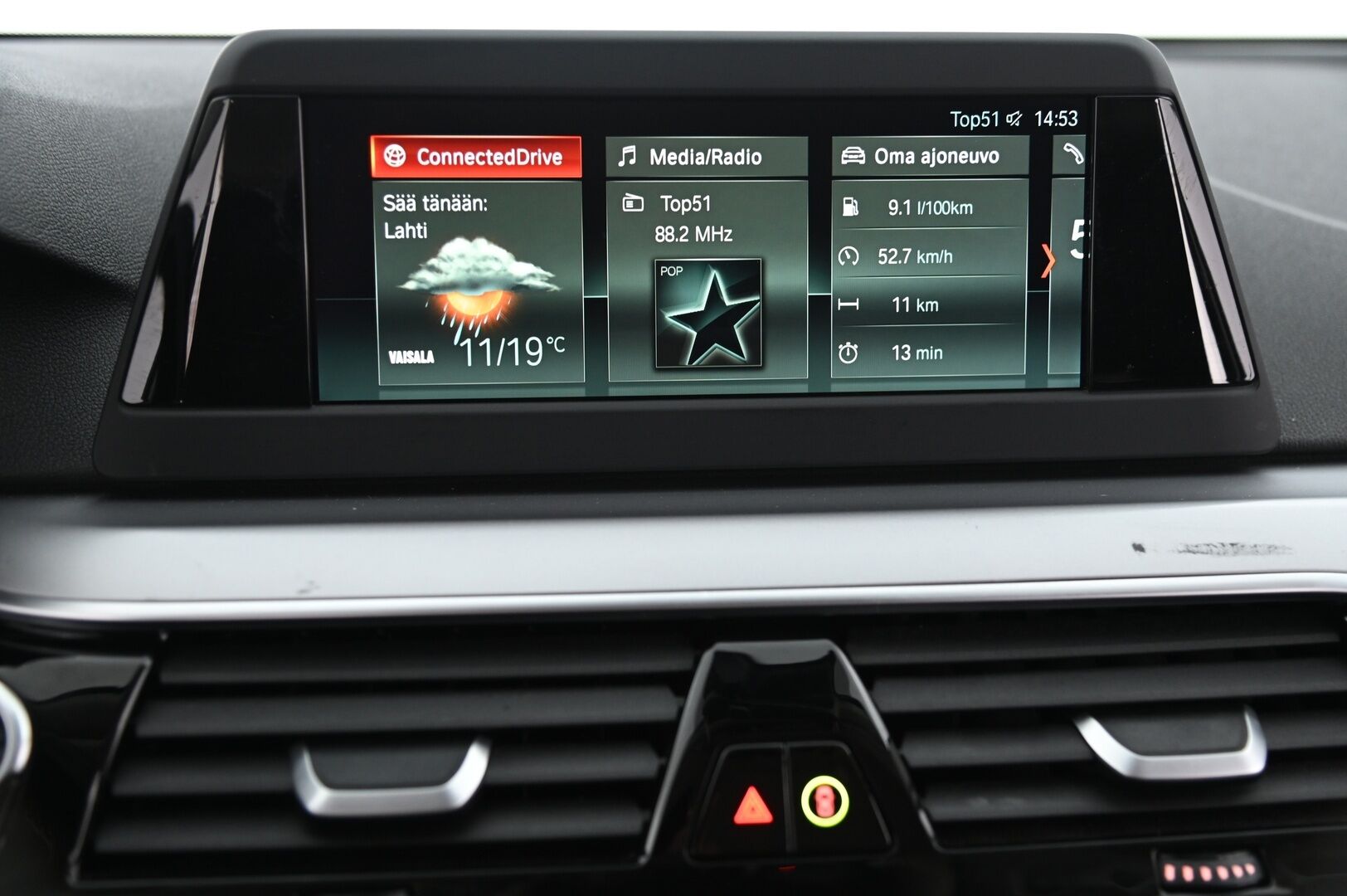 BMW 520 2018 G31 Touring 520d A Business *Myydään Huutokaupat.com* - *Juuri huollettu Suomi-auto / 2x hyvät renkaat aluvanteilla*